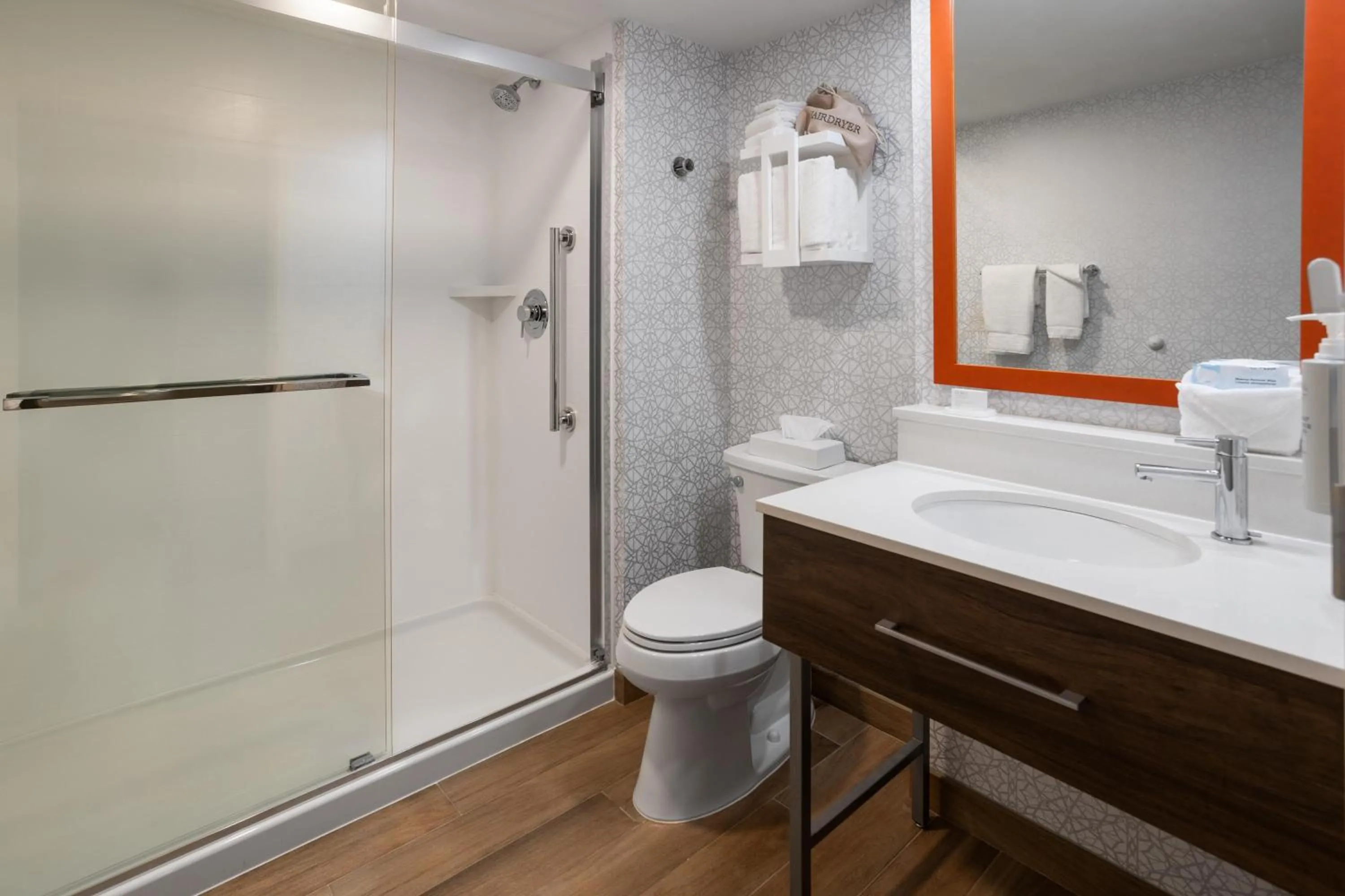 Bathroom in Hampton Inn Somerset