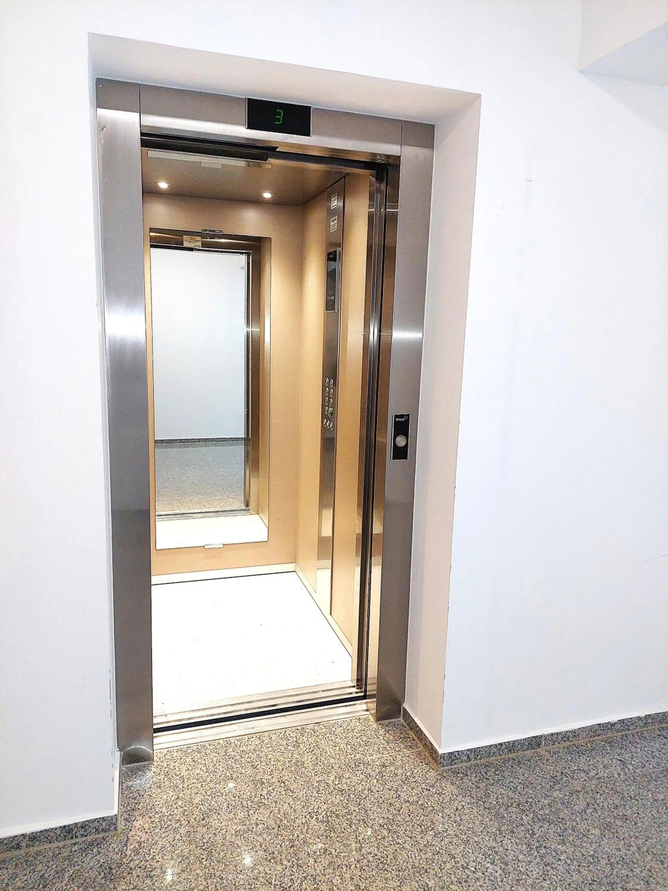 elevator in Brasov Altipiani Apartments