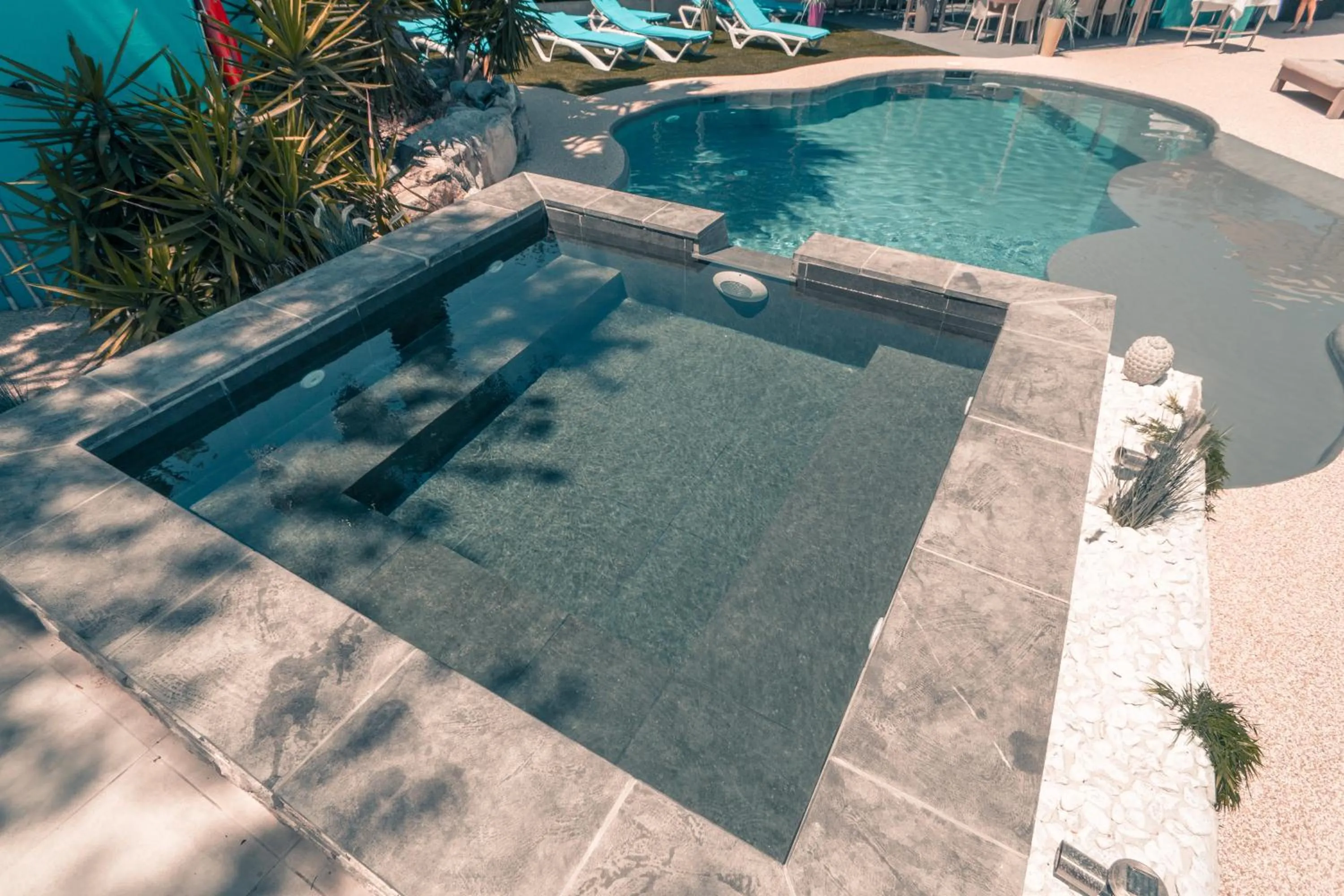 Swimming pool in Le President-Gare Nimes Pont Du Gard