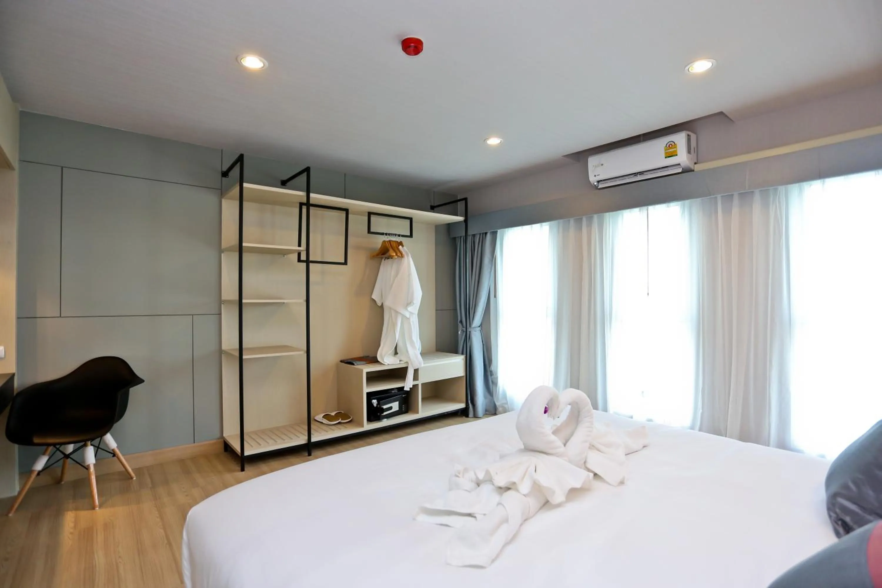 Photo of the whole room in Le Breeze Resort Hua hin