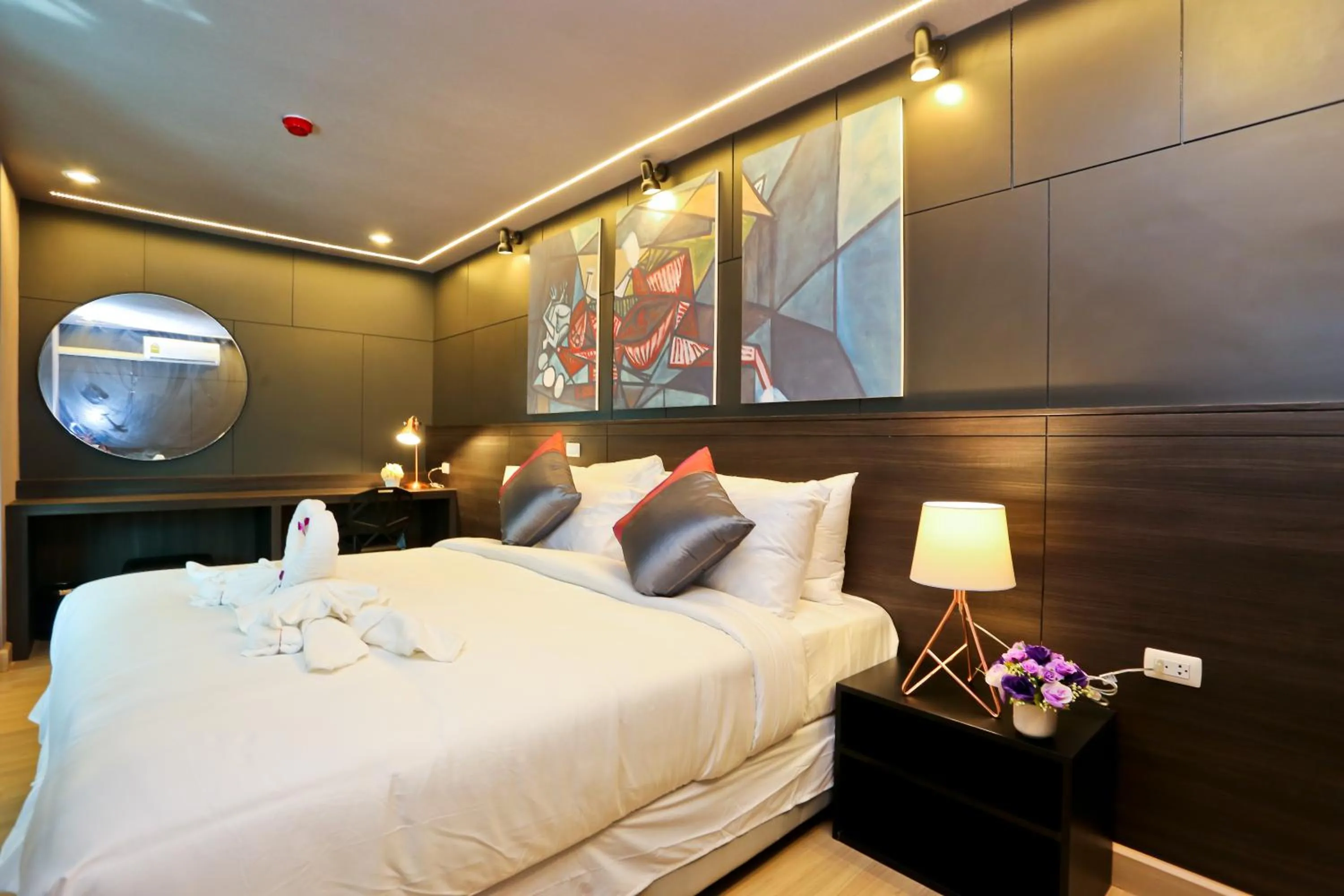 Bedroom in Le Breeze Resort Hua hin