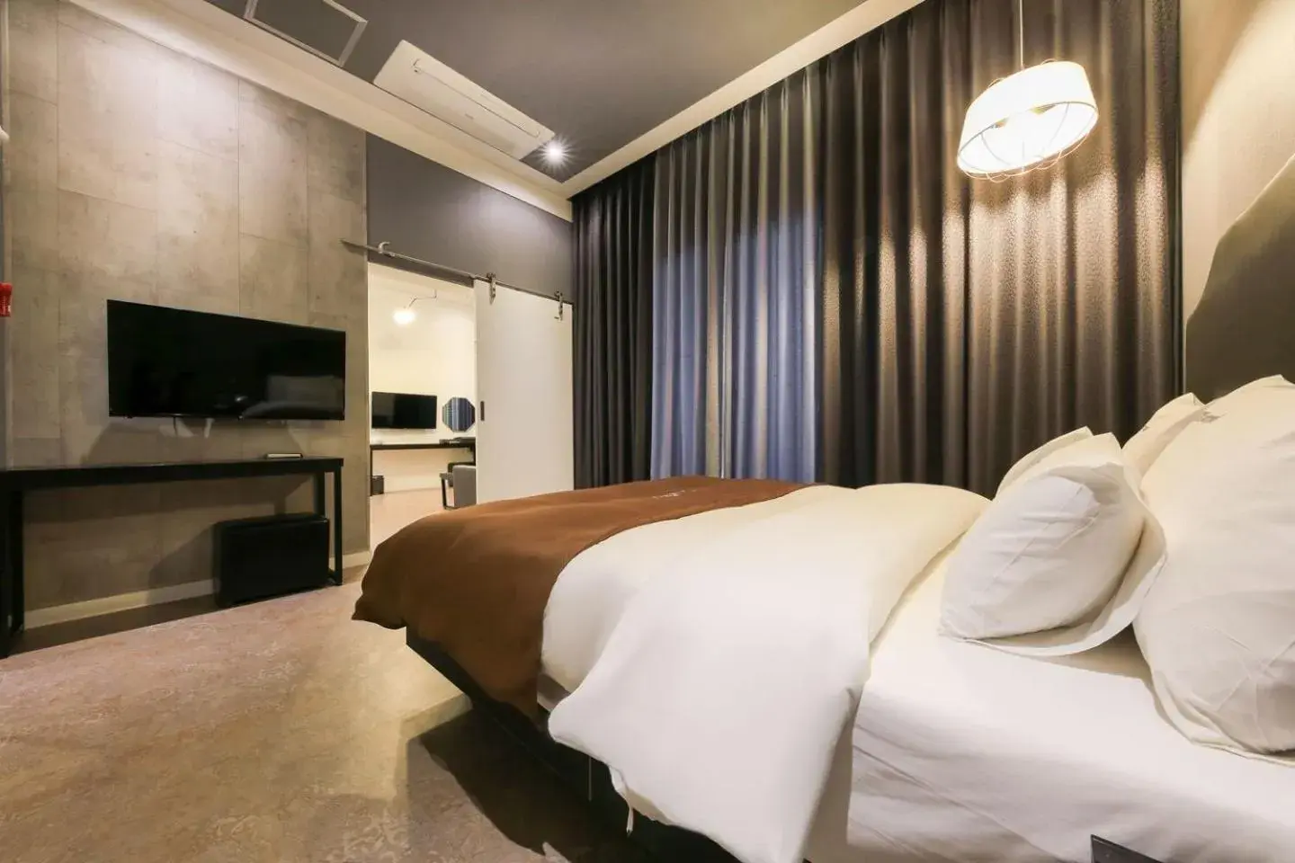 Photo of the whole room, Bed in Merrymud Hotel Photo of the whole room, Bed in Merrymud Hotel