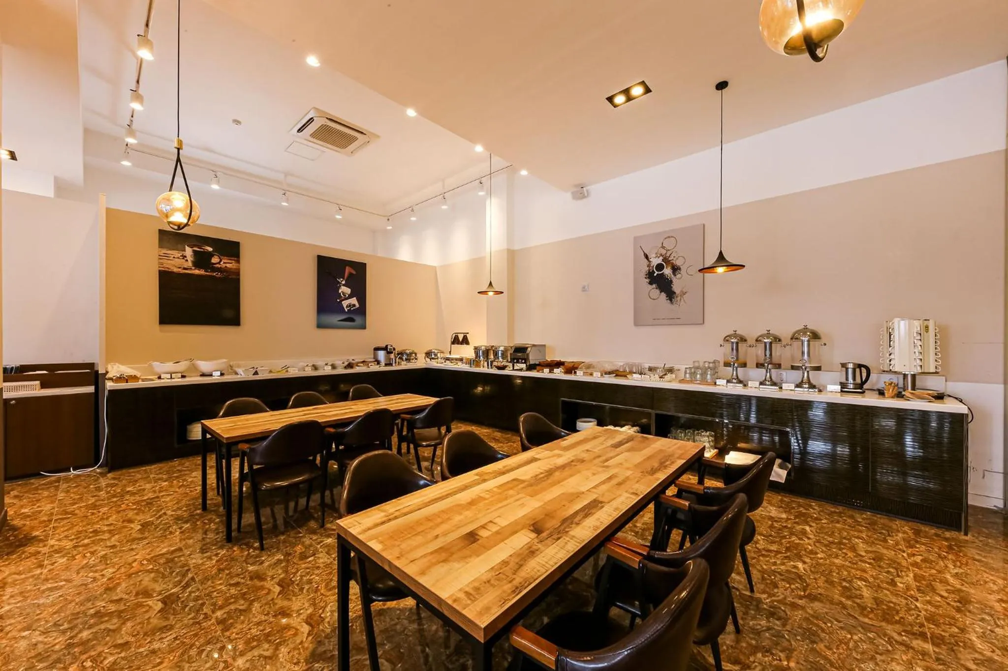 Breakfast in Merrymud Hotel