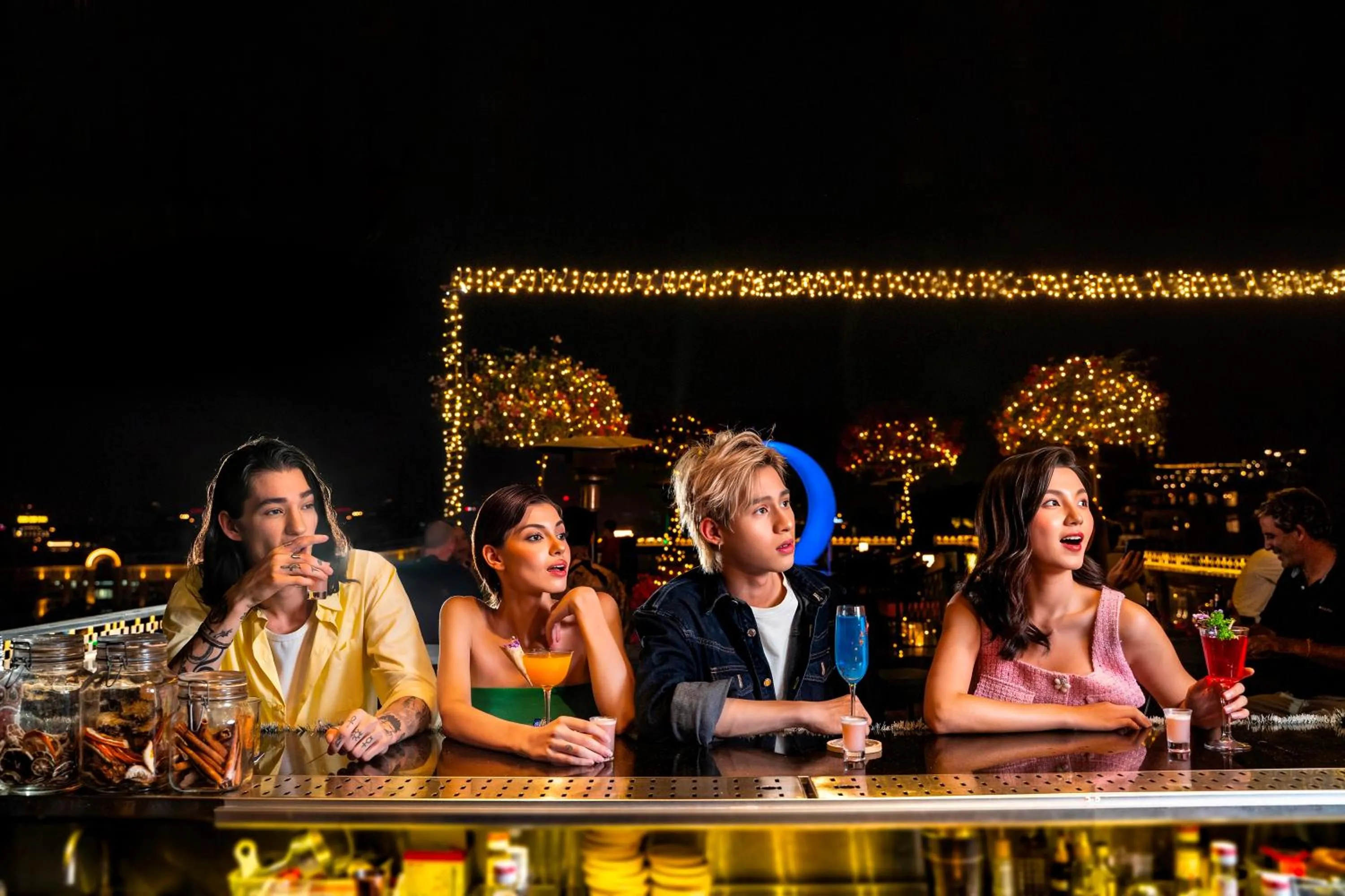 Night in Aurora Premium - A Lifestyle Hotel