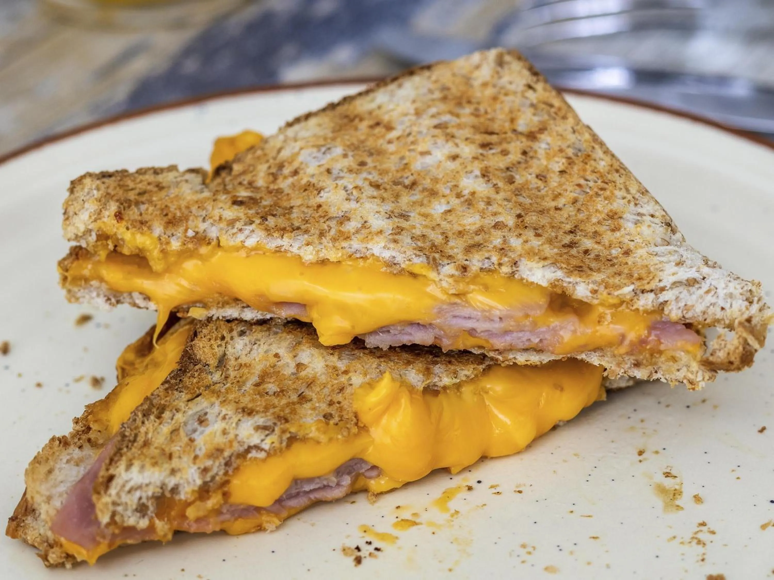 Breakfast in Hôtel ibis Styles Auxerre Nord