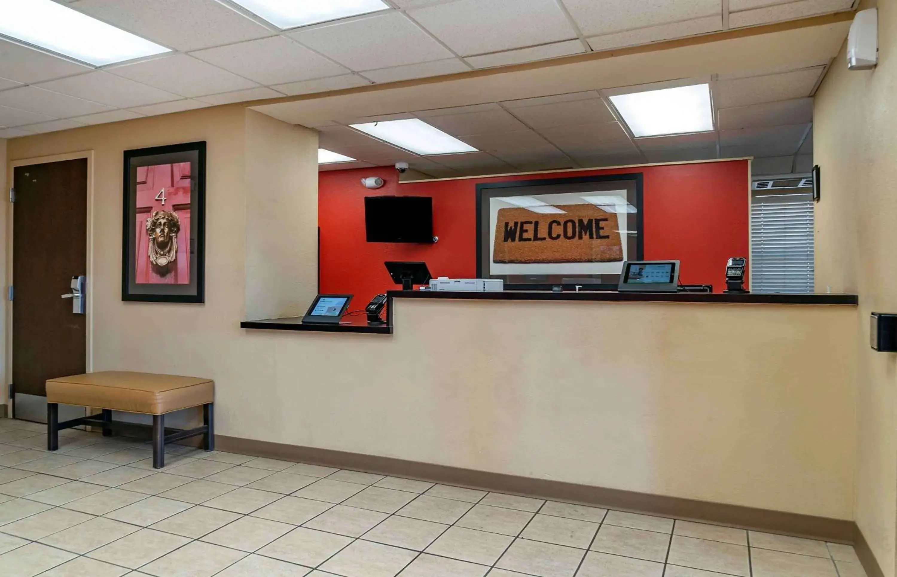 Lobby or reception in Extended Stay America Suites - Detroit - Ann Arbor - Briarwood Mall Lobby or reception in Extended Stay America Suites - Detroit - Ann Arbor - Briarwood Mall