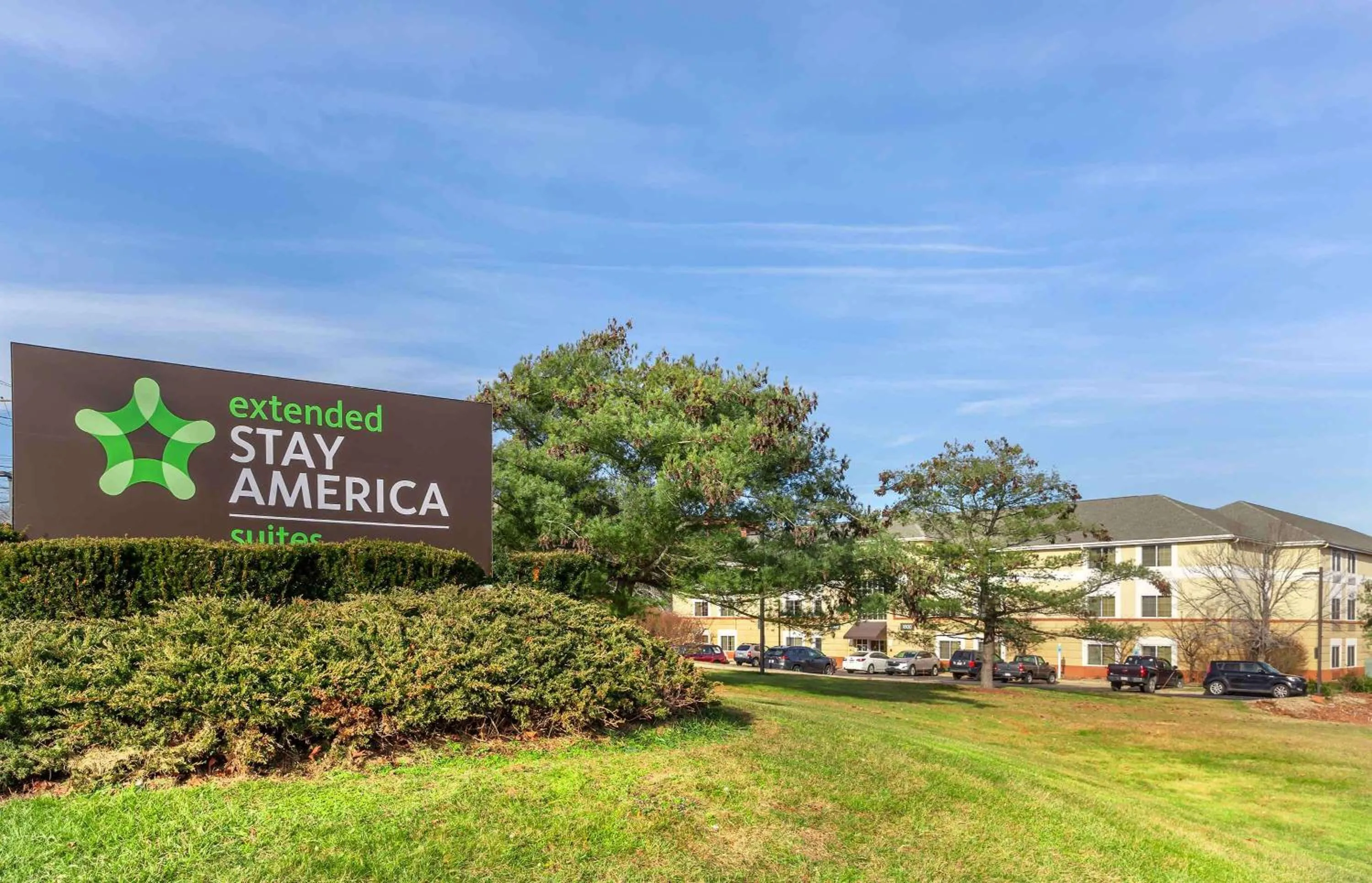 Property building in Extended Stay America Suites - Boston - Westborough - Computer Dr