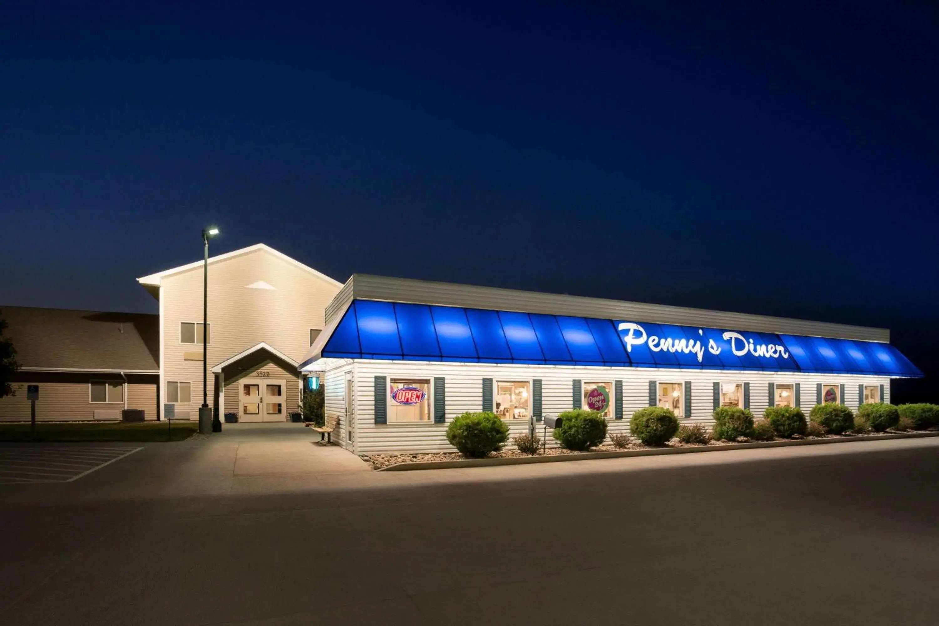 Property building in Travelodge by Wyndham Bill WY Thunder Basin Ntl Grassland Property building in Travelodge by Wyndham Bill WY Thunder Basin Ntl Grassland