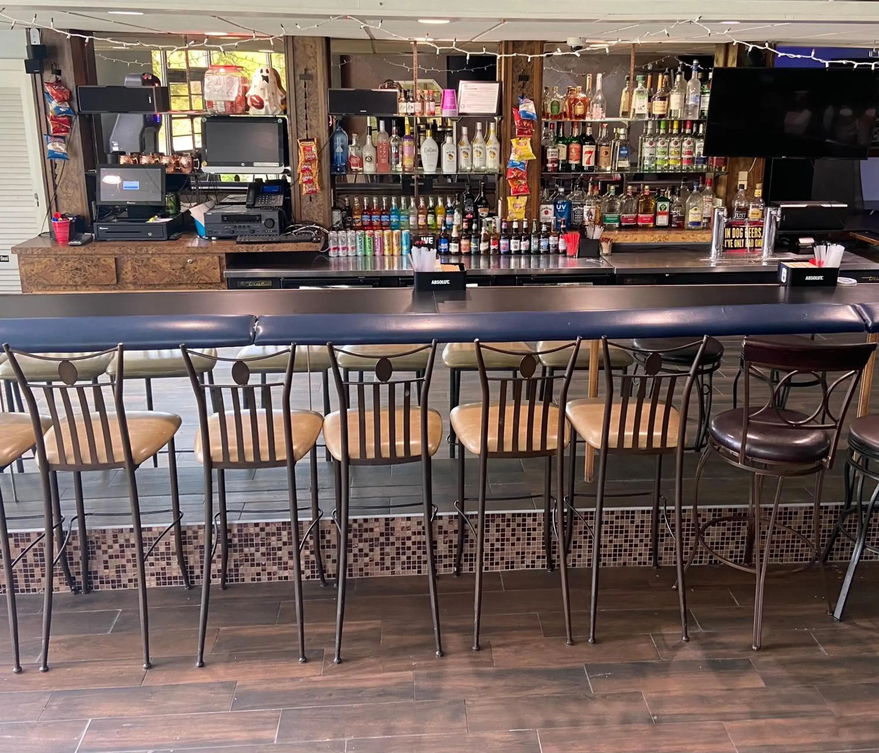 Lounge or bar in Travelodge by Wyndham Water's Edge Hotel - Racine Lounge or bar in Travelodge by Wyndham Water's Edge Hotel - Racine