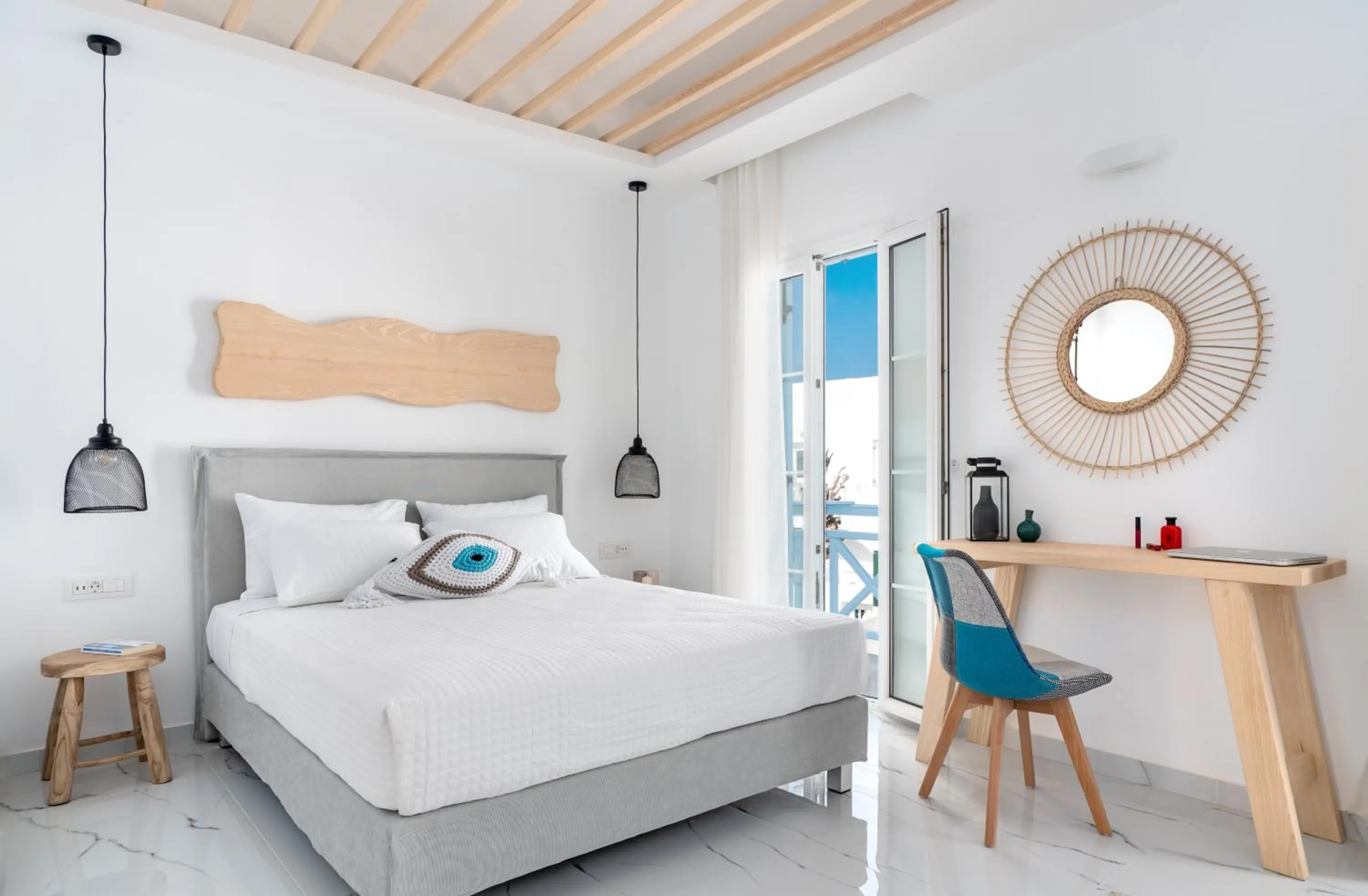 Photo of the whole room in Central Suites Mykonos