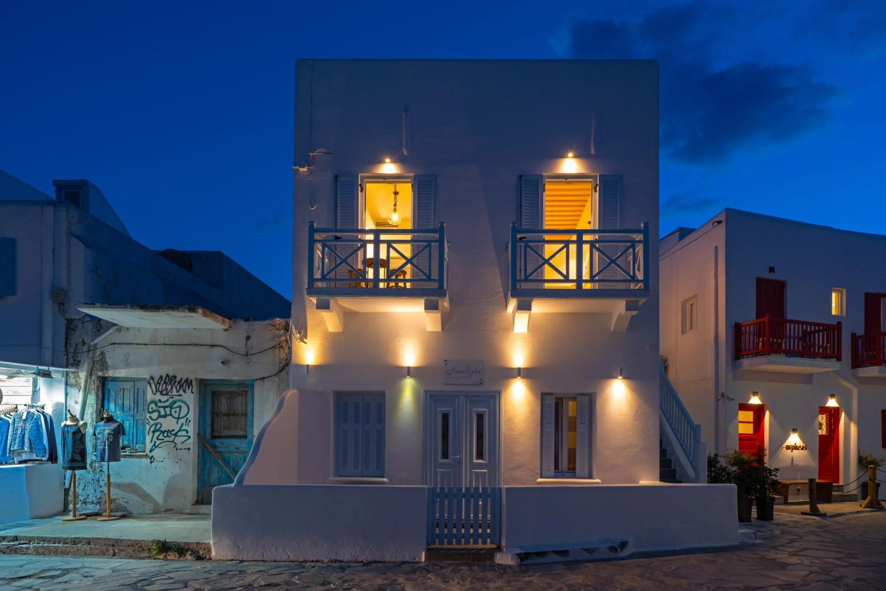 Property building in Central Suites Mykonos