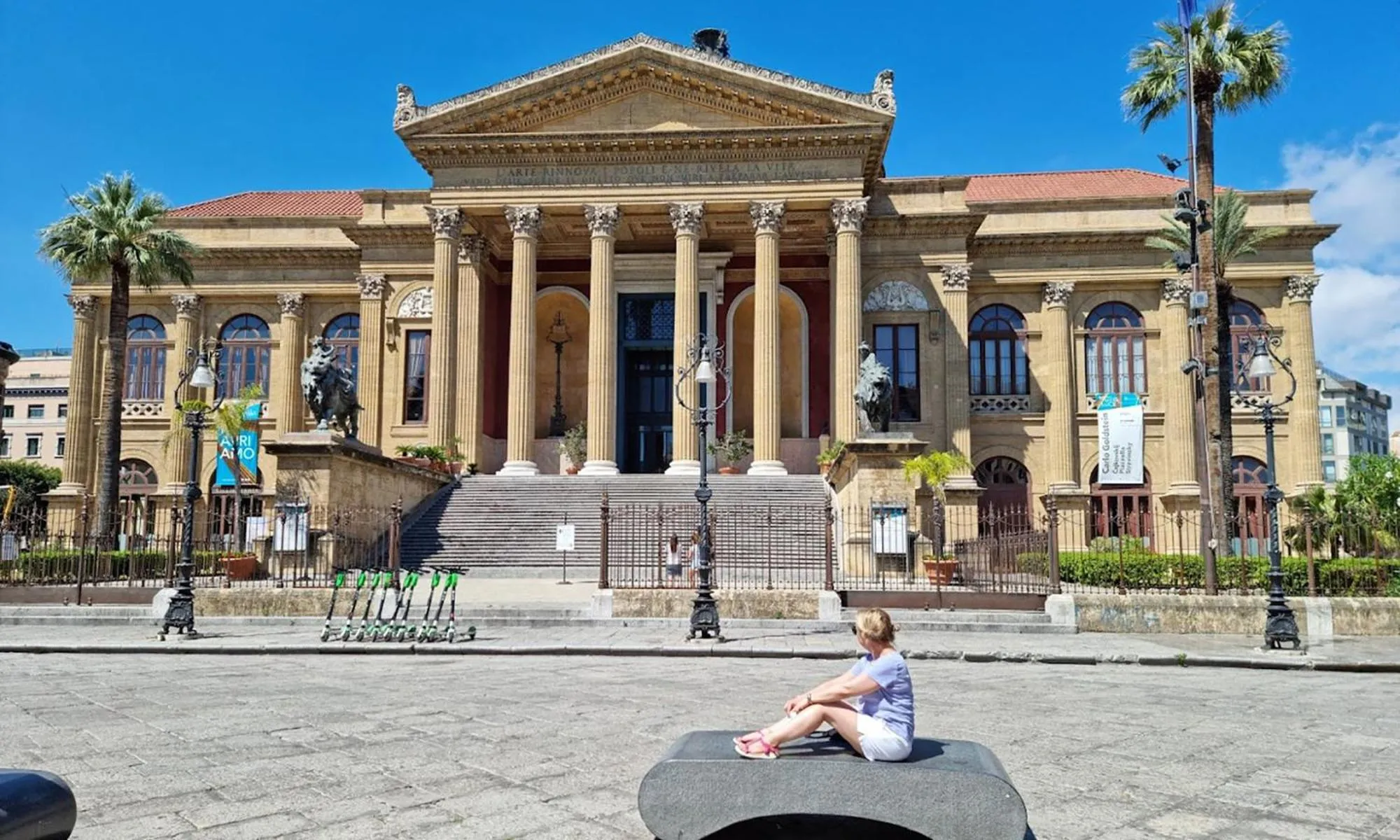 Nearby landmark in Small Paradise Palermo