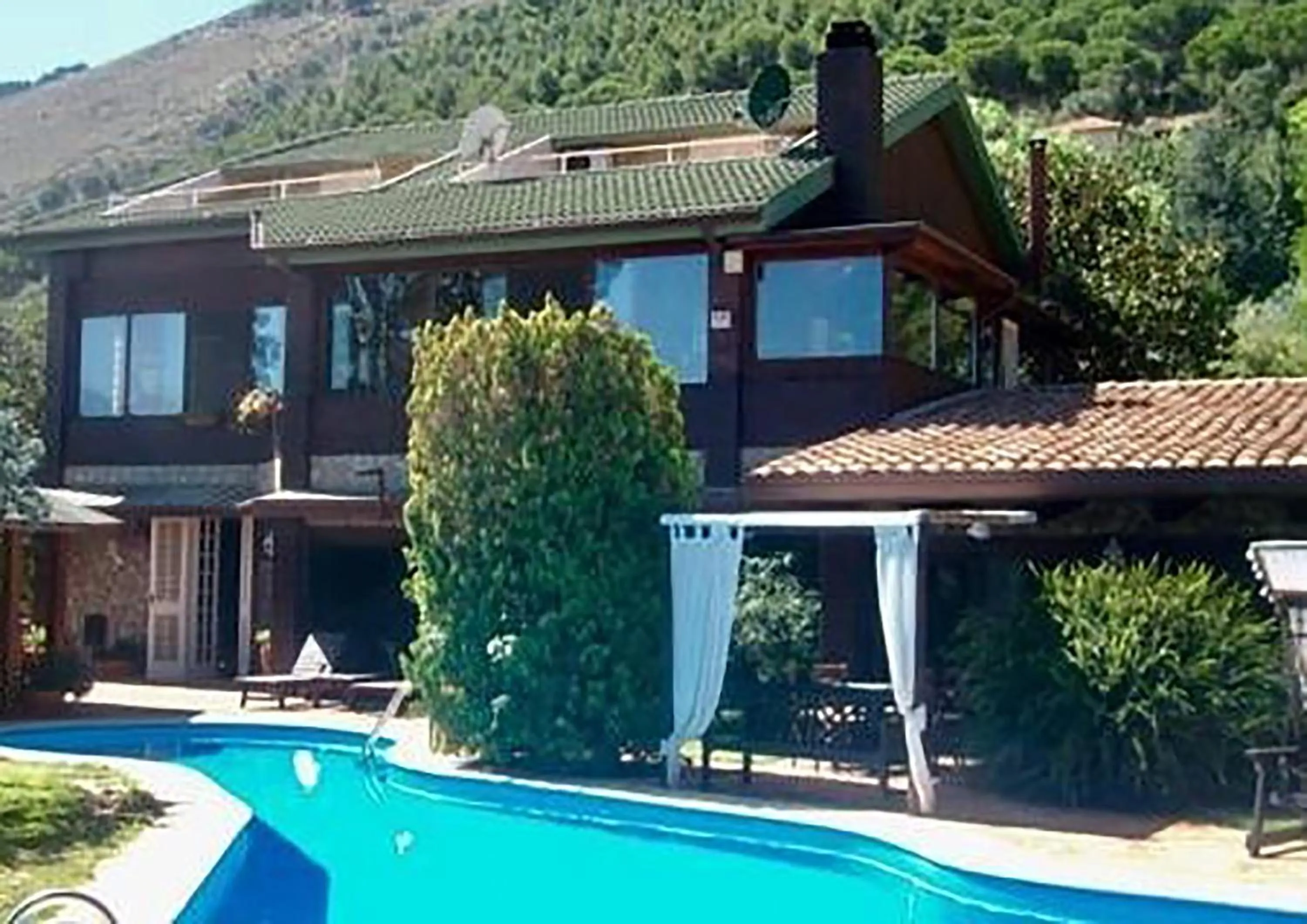 Property building in Small Paradise Palermo