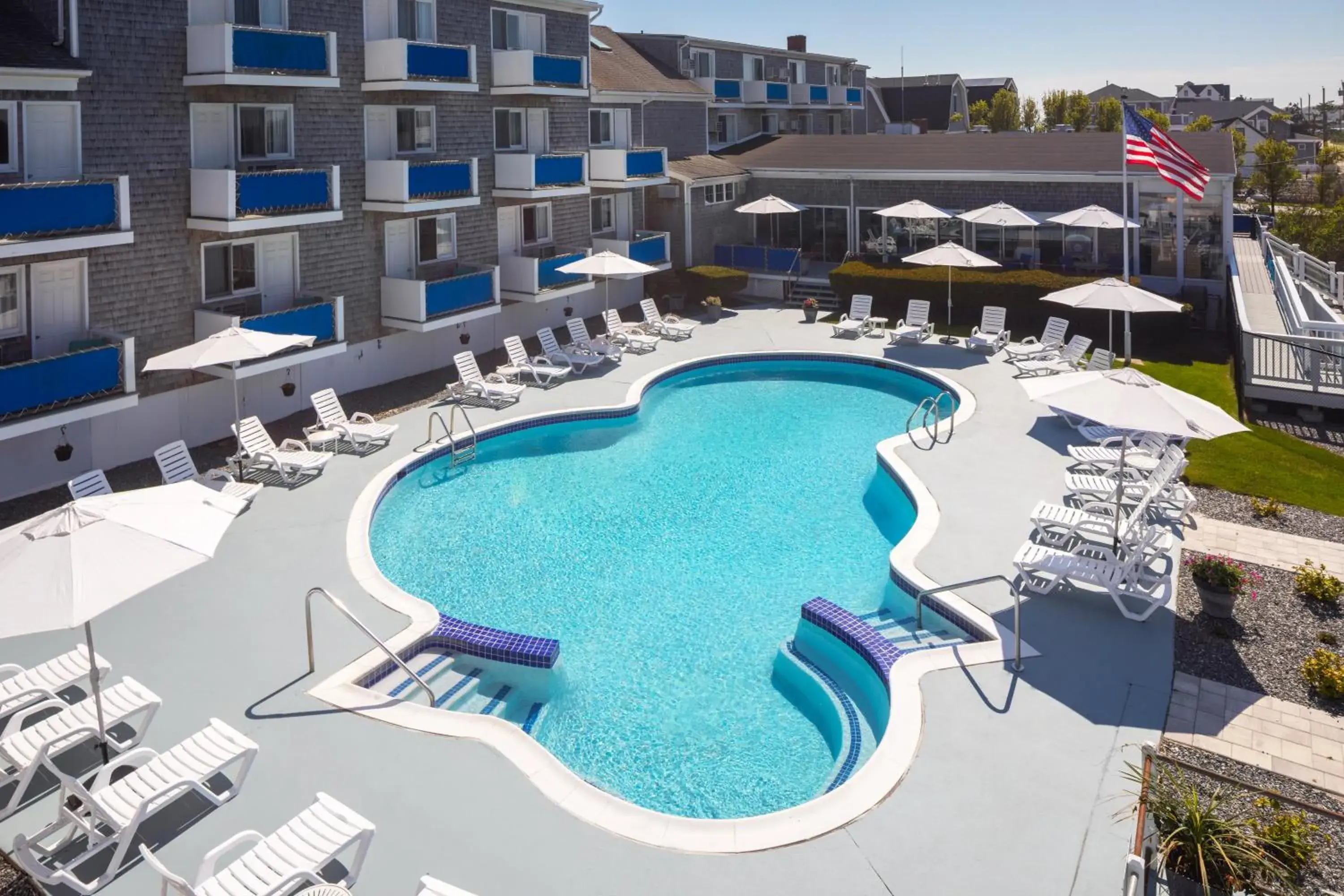 Swimming pool in Pleasant View Inn Swimming pool in Pleasant View Inn