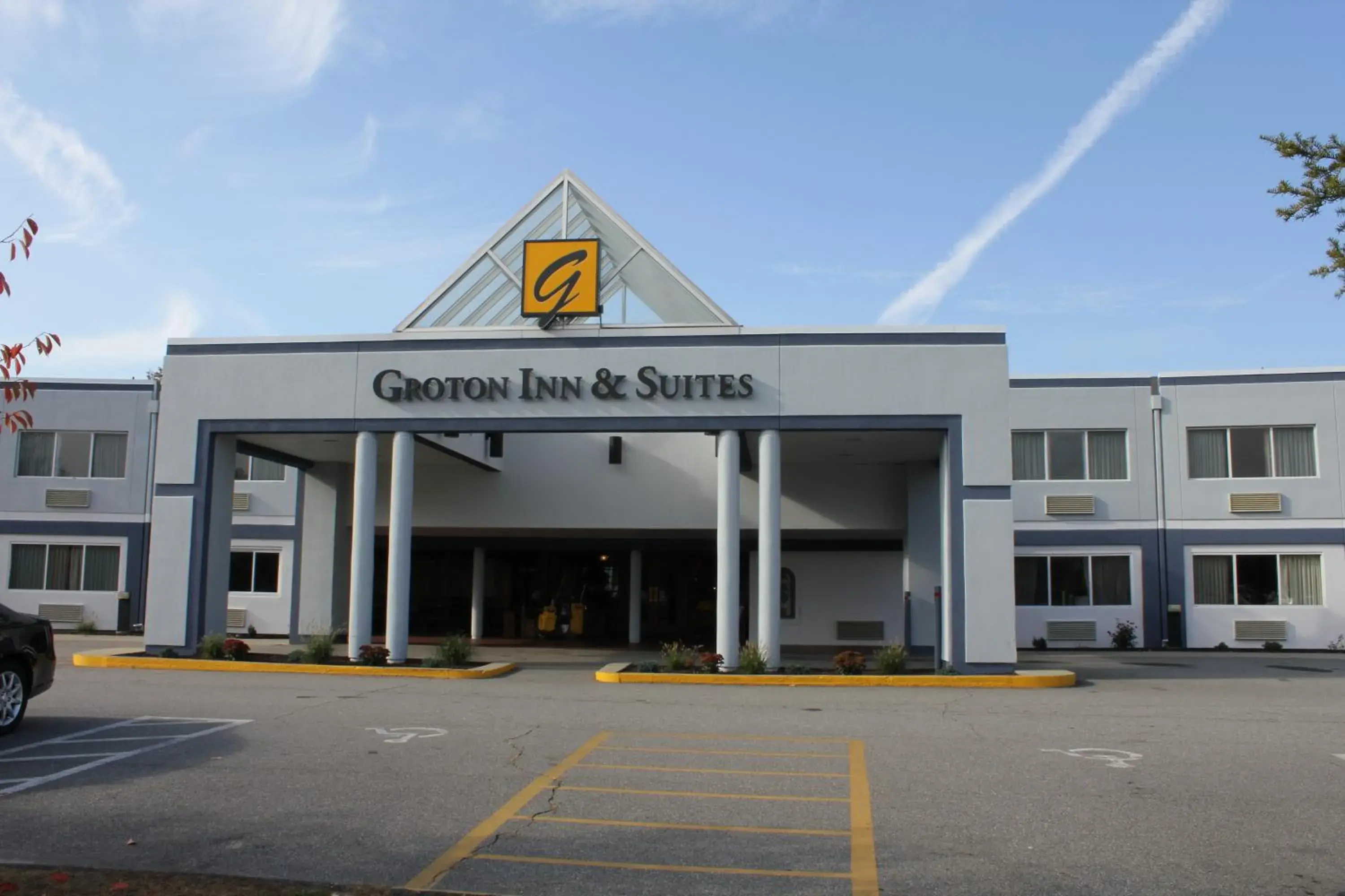 Facade/entrance in Groton Inn & Suites