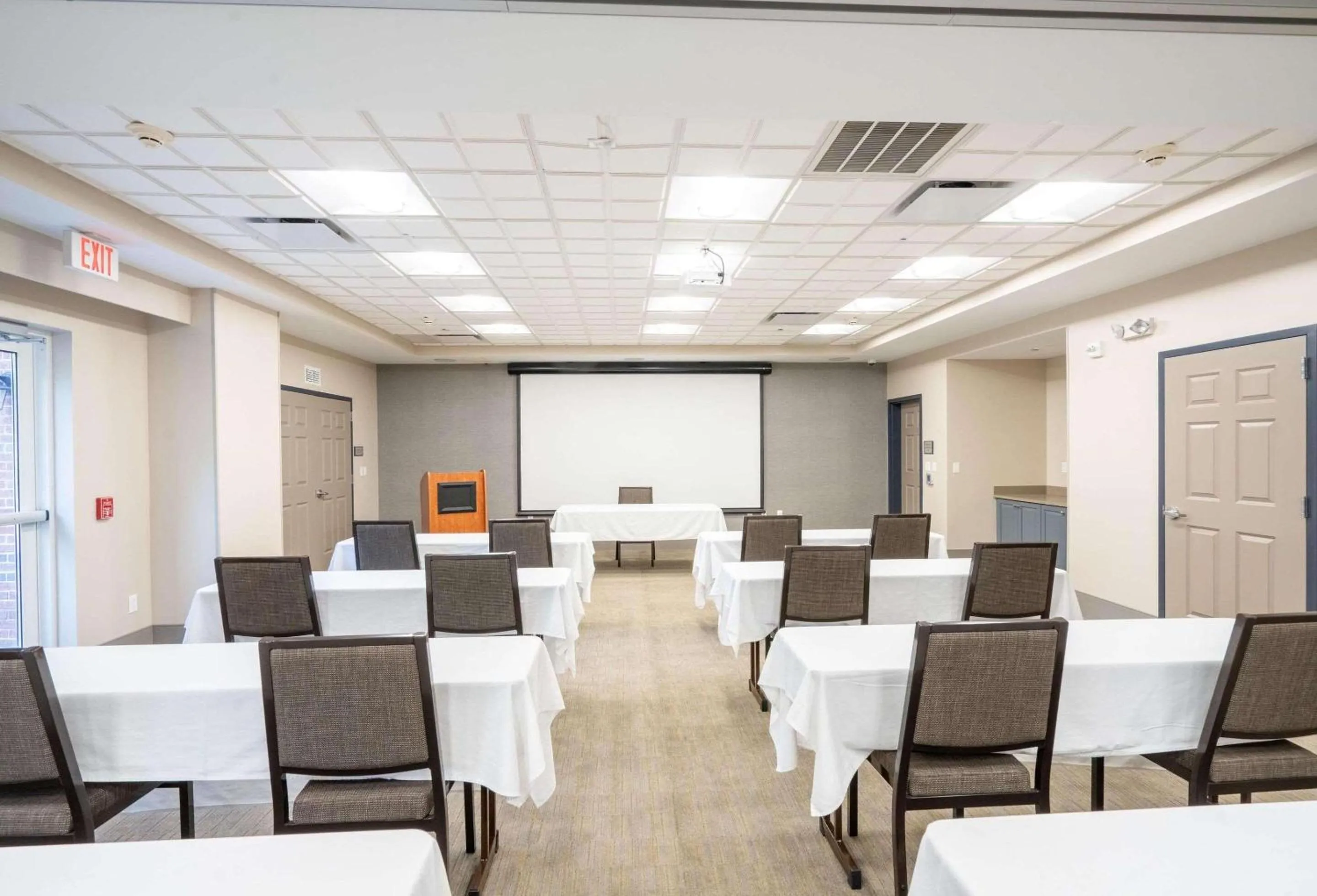 Meeting/conference room in Country Inn & Suites by Radisson, State College Penn State Area , PA