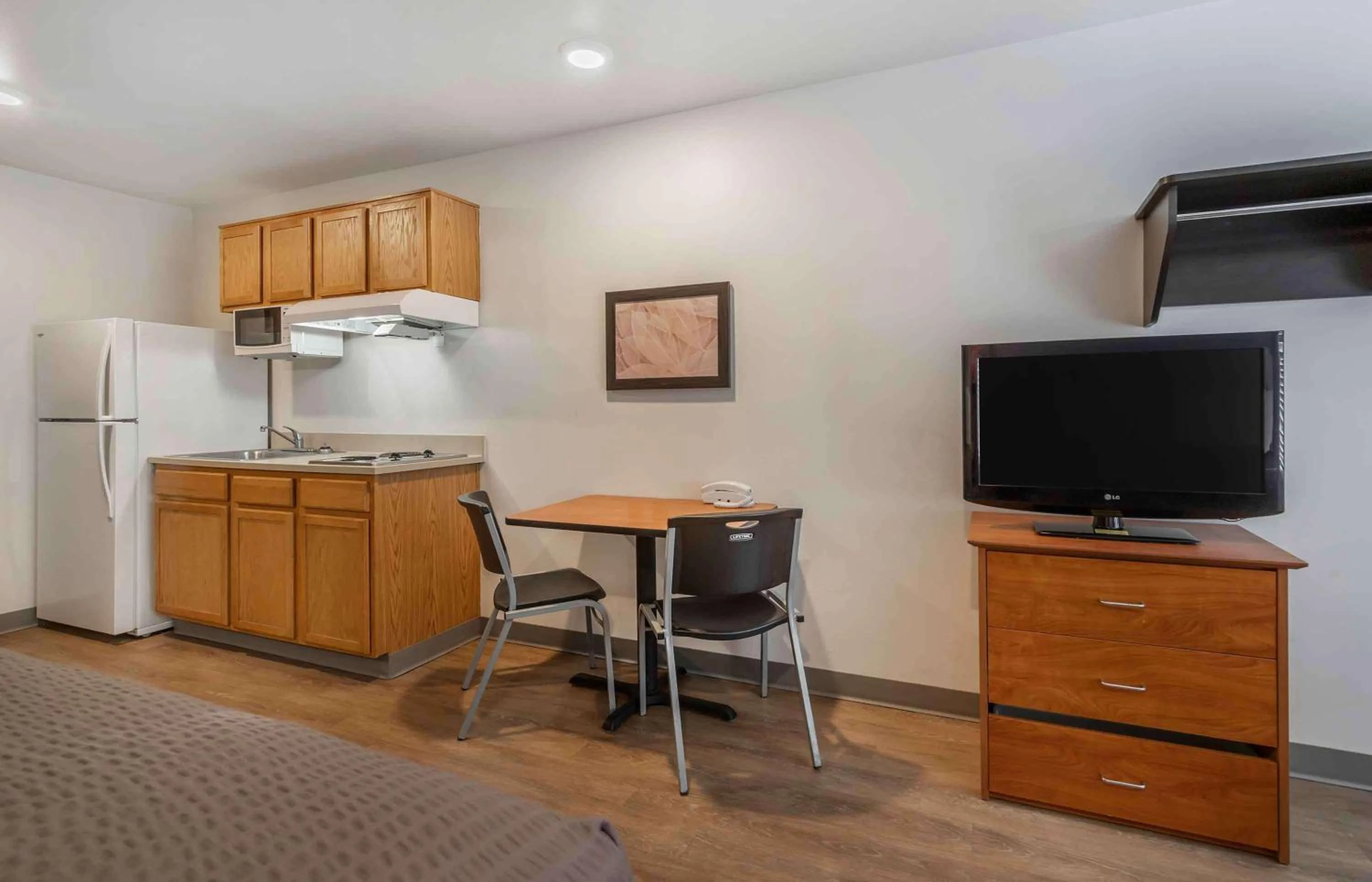 Bedroom in Extended Stay America Select Suites - Austin - Northwest