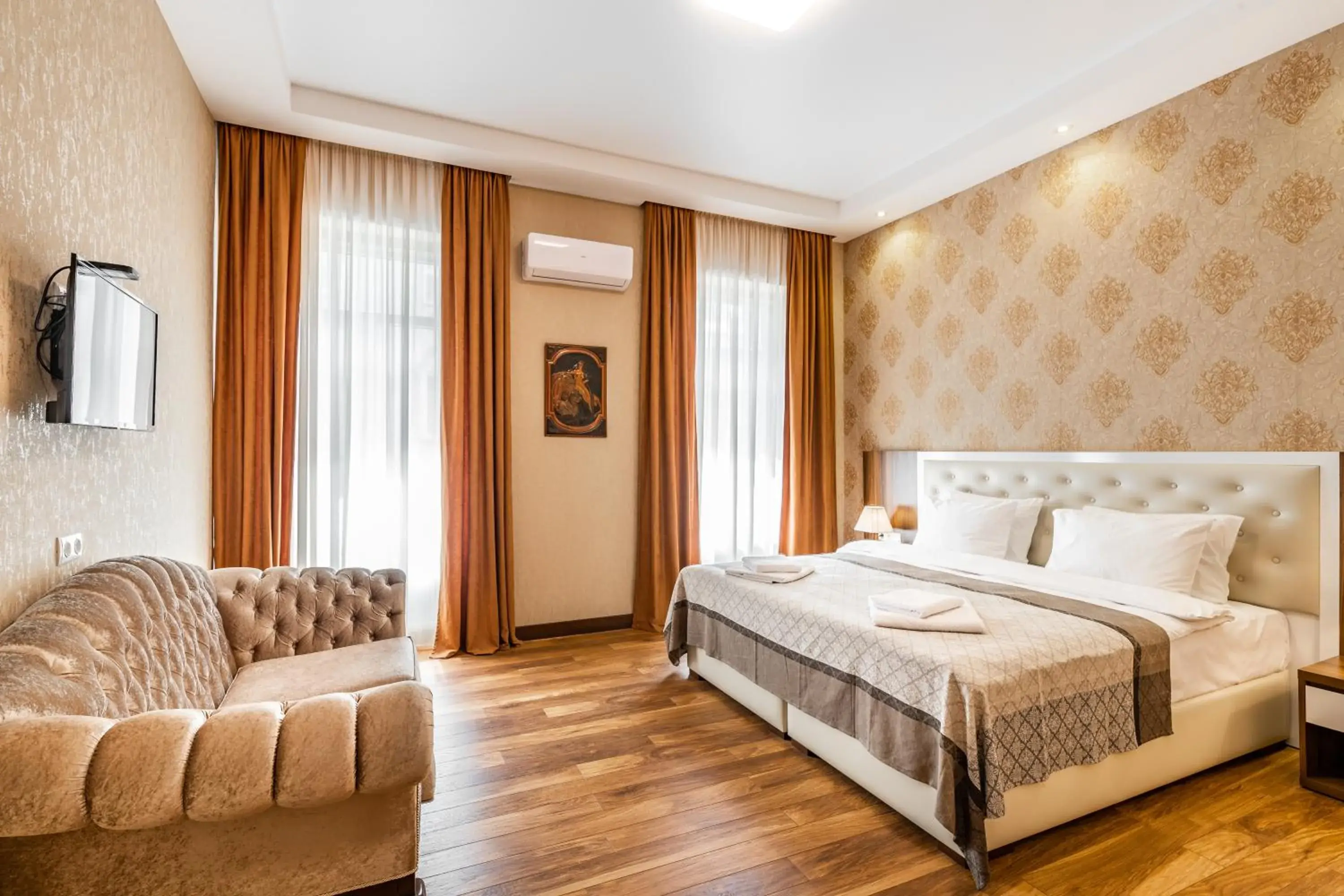 Bed in Ornament Hotel Bed in Ornament Hotel