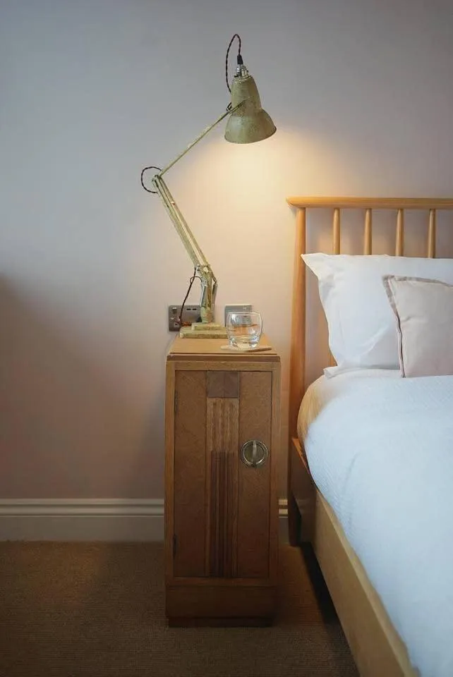 Bed in The Alma Taverns Boutique Suites - Room 5 - Hopewell