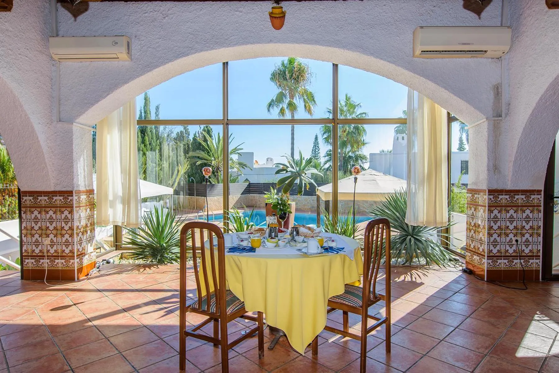 Breakfast in Family Agua Amarga