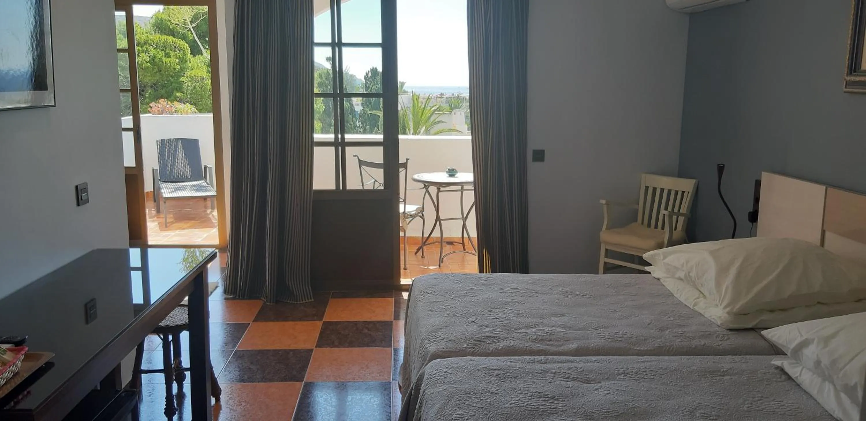 Balcony/Terrace, Bed in Family Agua Amarga