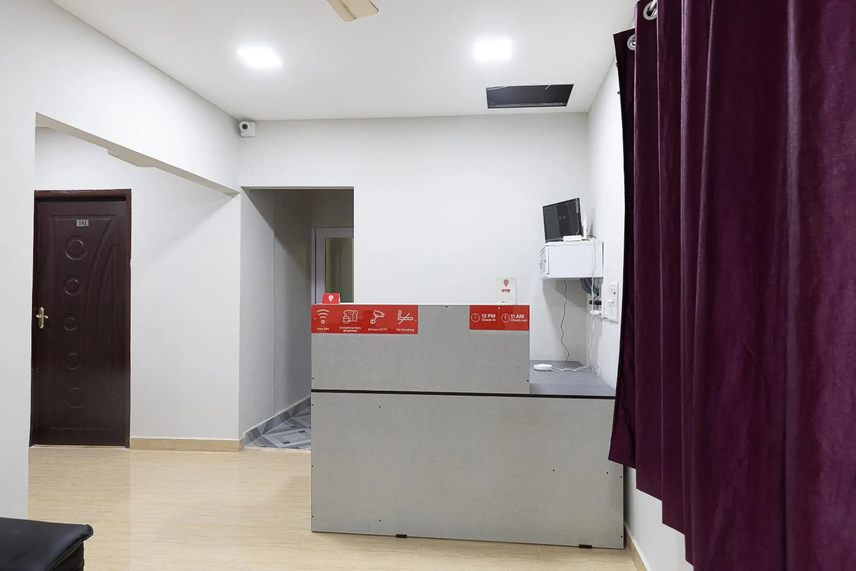 Lobby or reception in Hotel O Nestle inn Lobby or reception in Hotel O Nestle inn