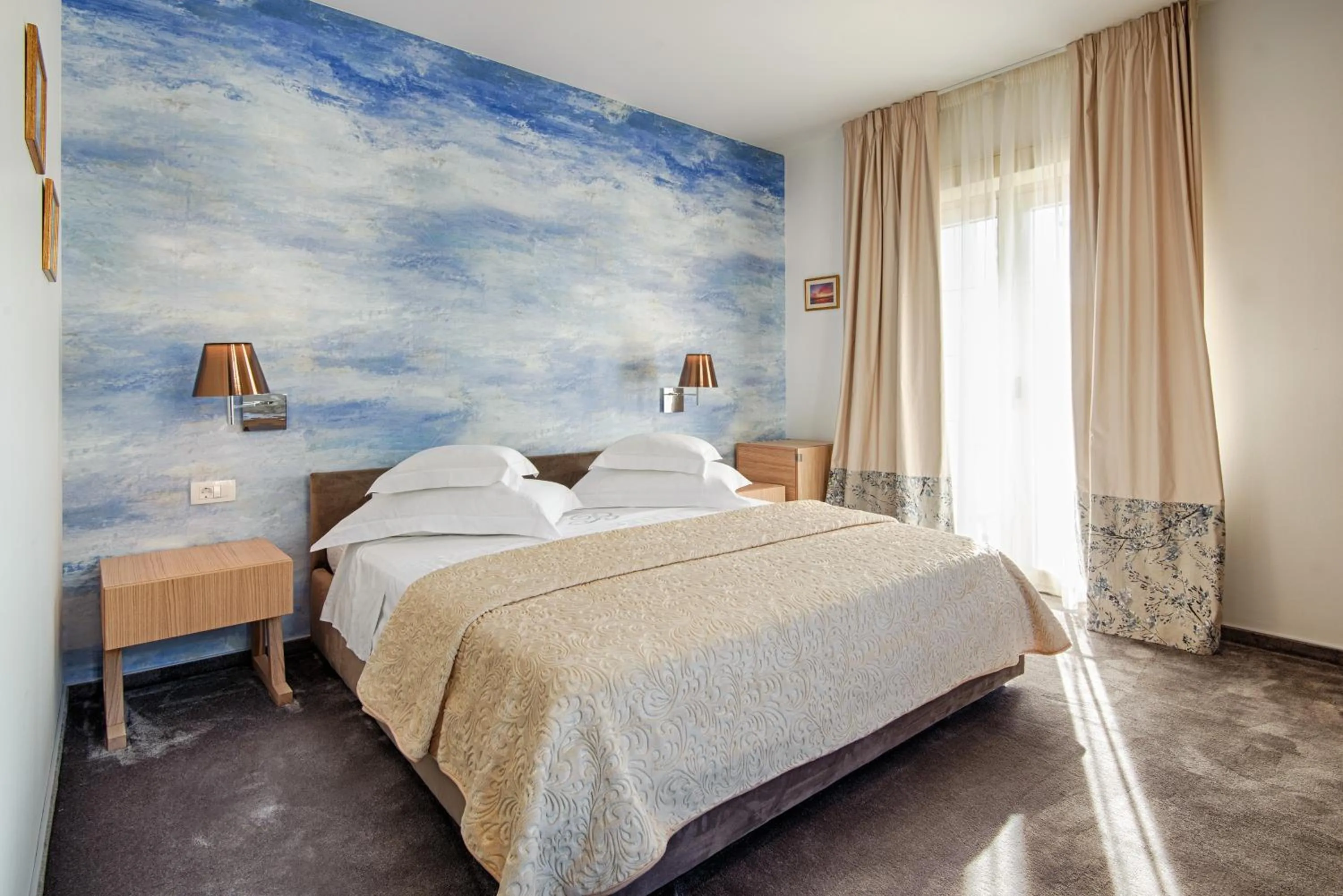 Bed in Boban Luxury Suites