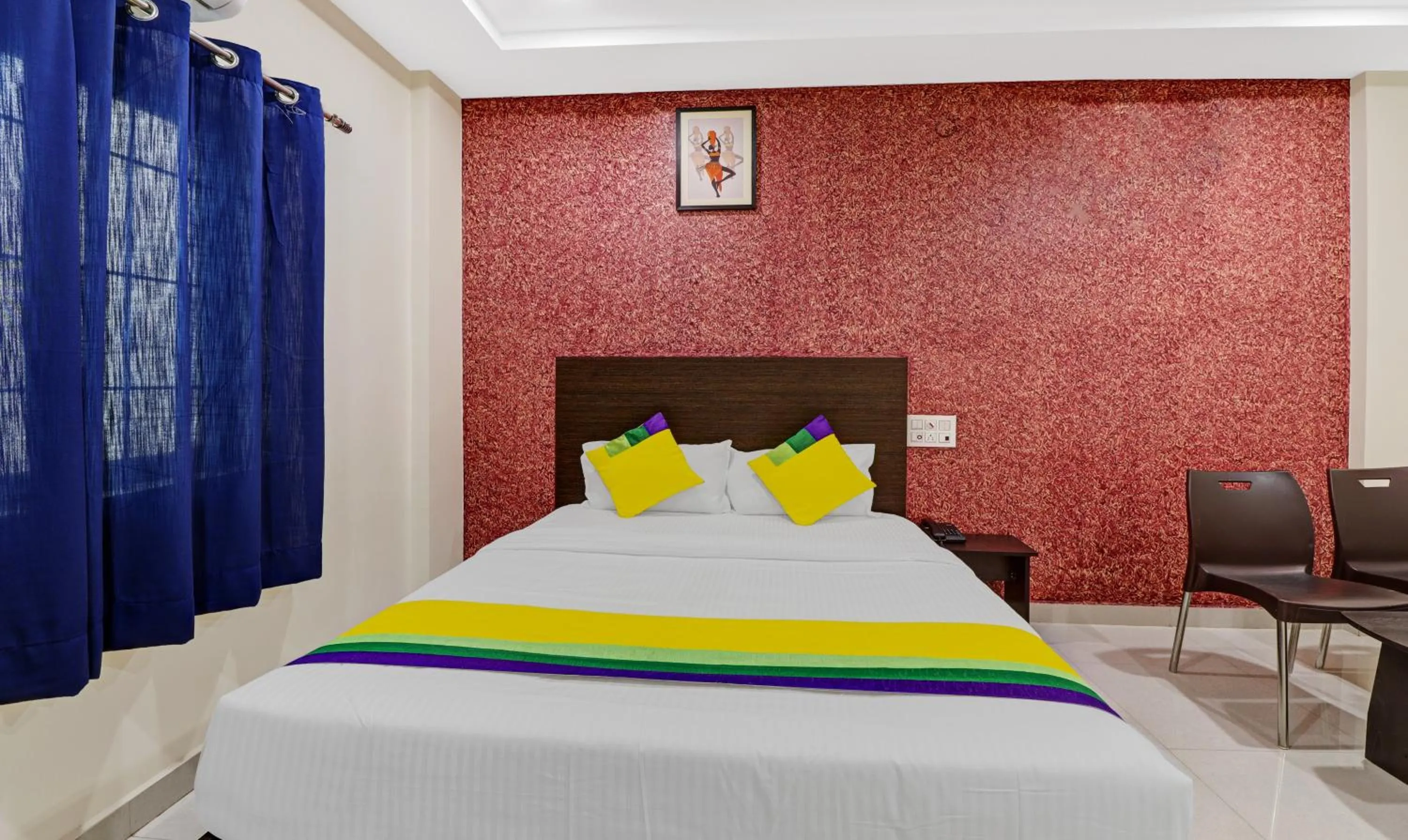 Bedroom in Itsy Hotels Harsha Comforts,600 Mts From Coffee Museum