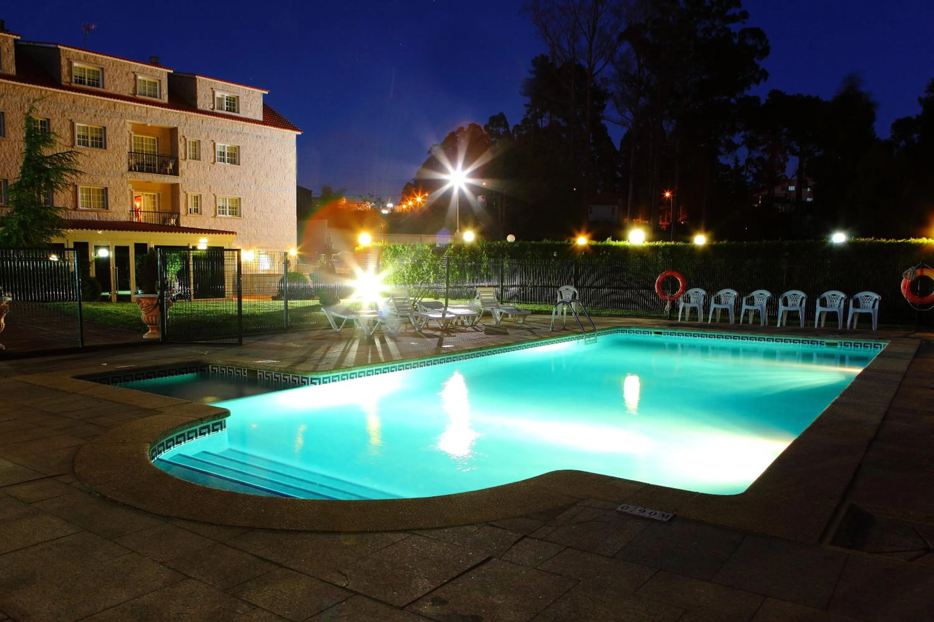 Swimming pool in Hotel San Carlo