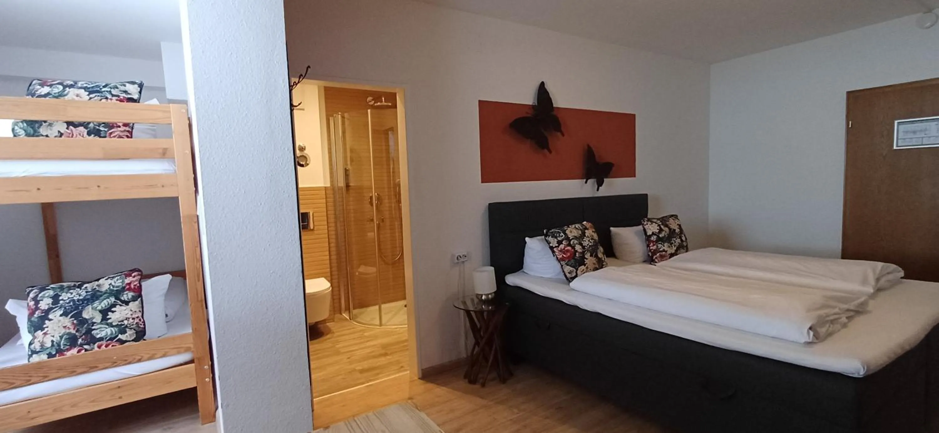 Photo of the whole room, Bed in Hotel Großbach