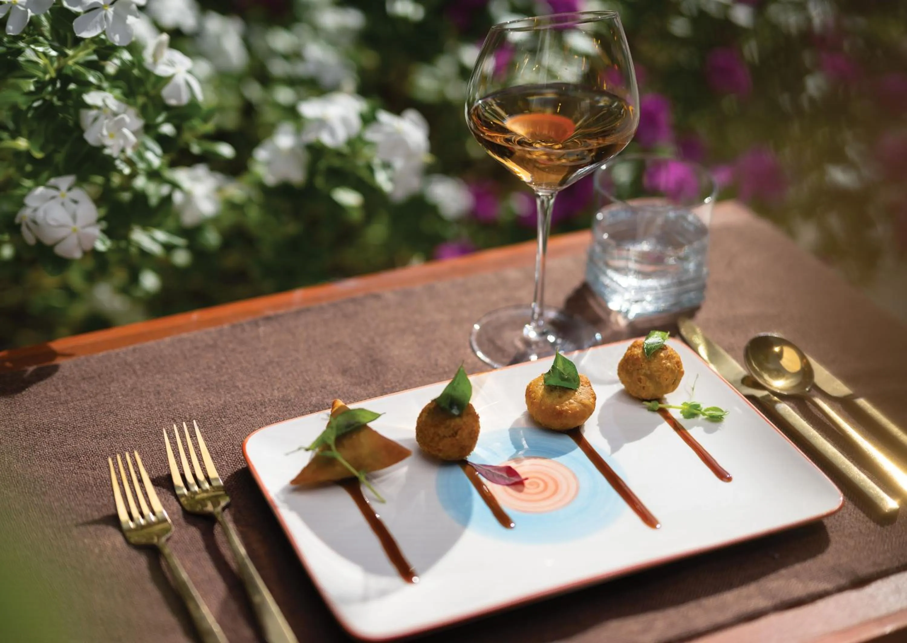 Food and drinks in VARU by Atmosphere - Premium All Inclusive with Free Transfers