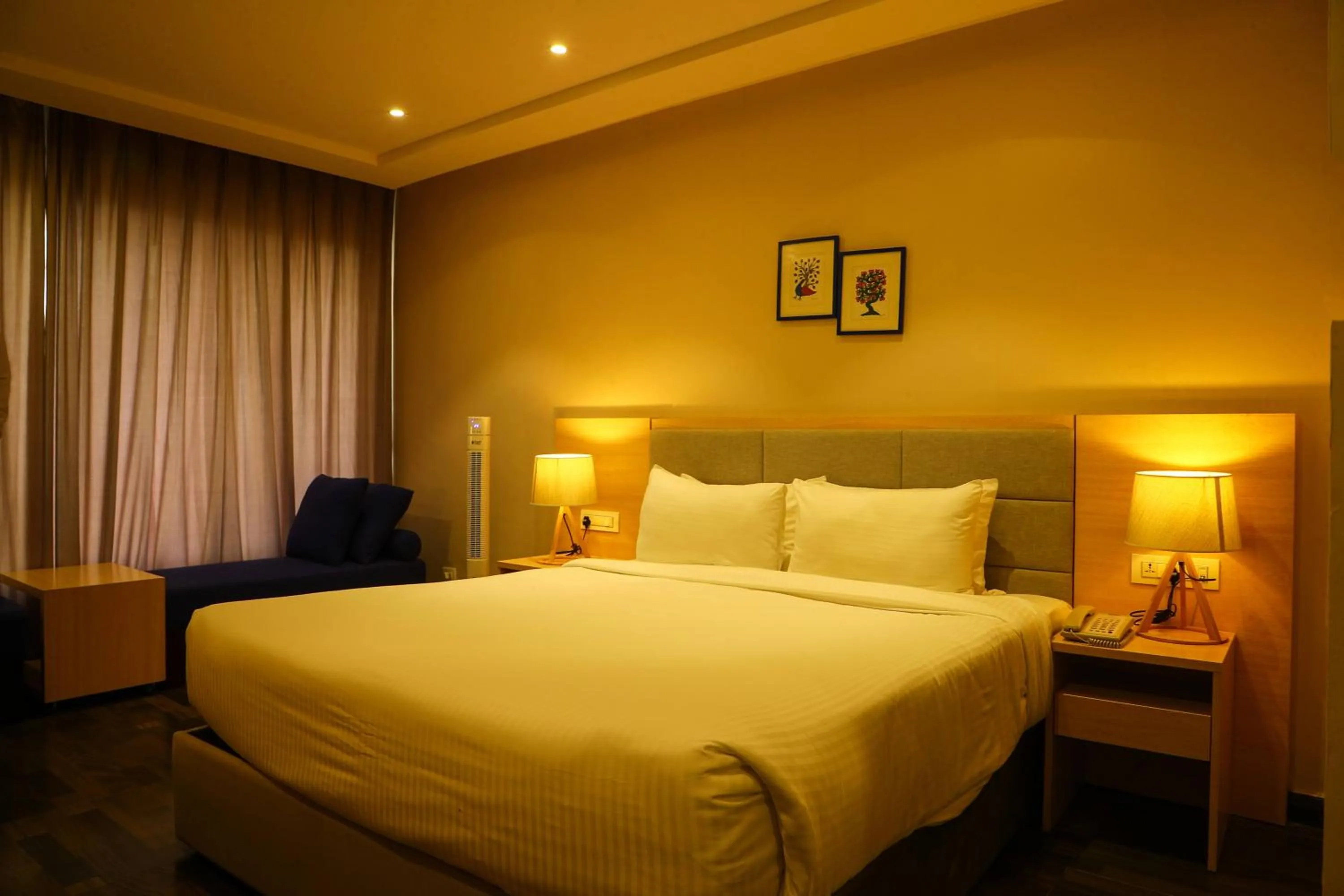 Photo of the whole room, Bed in Bay View Hotel Vizag