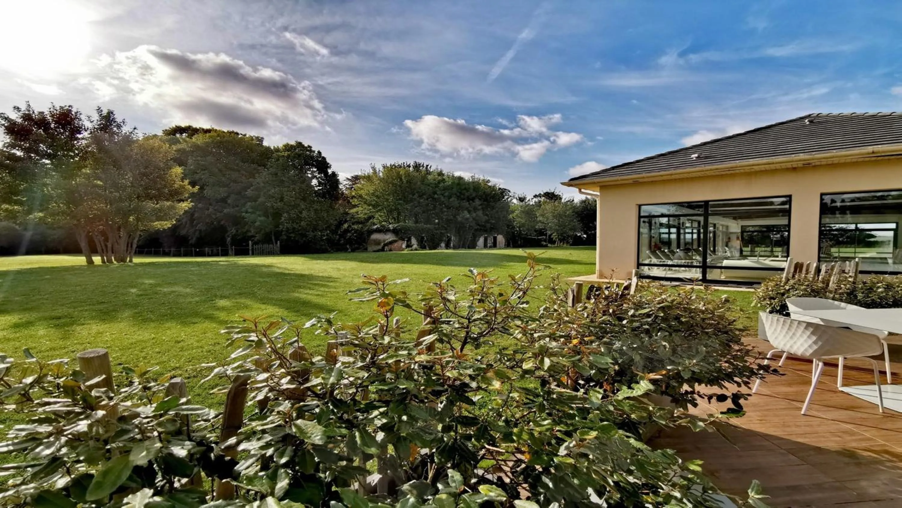 Property building in Holiday Inn Calais Coquelles by IHG