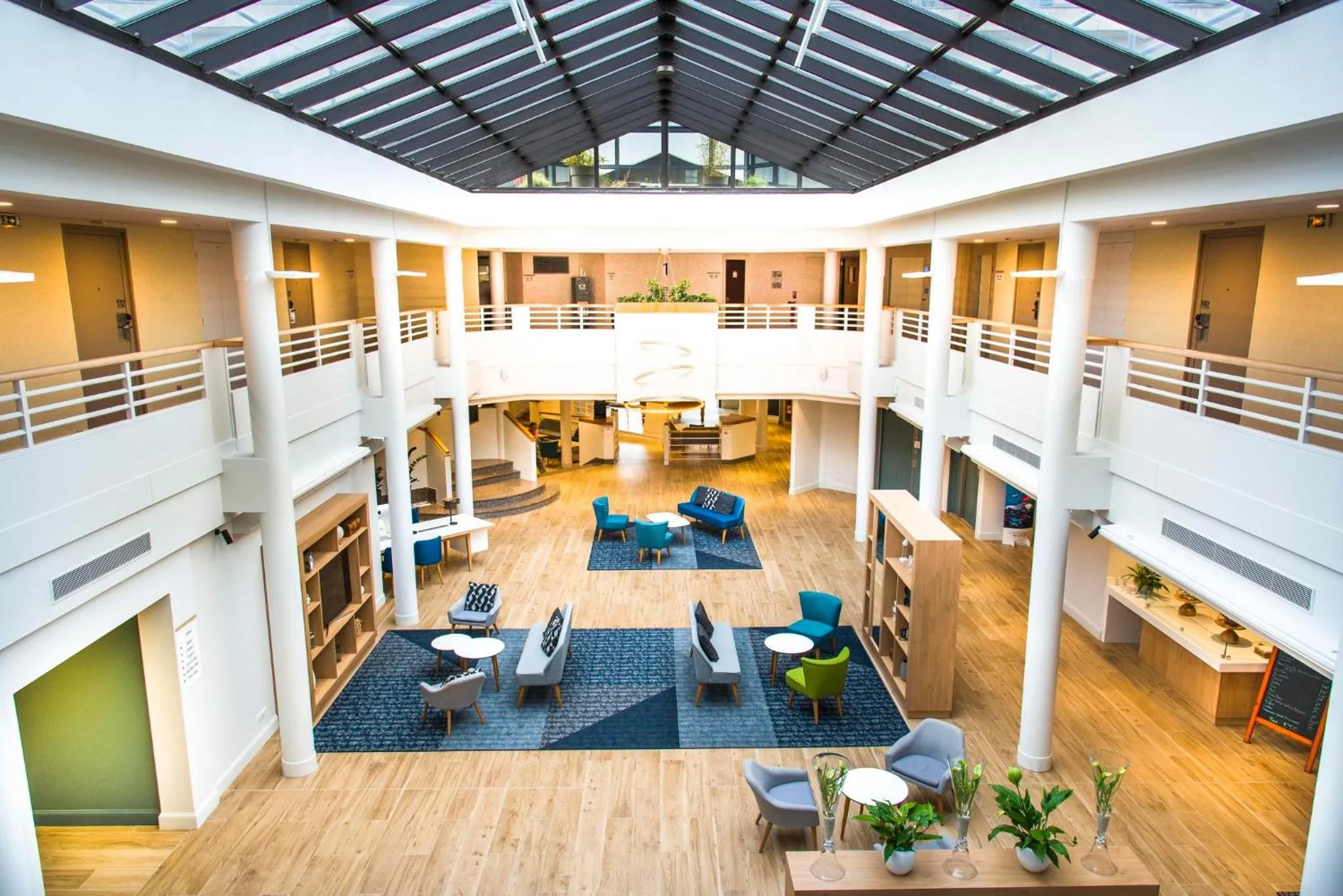 Property building in Holiday Inn Calais Coquelles by IHG