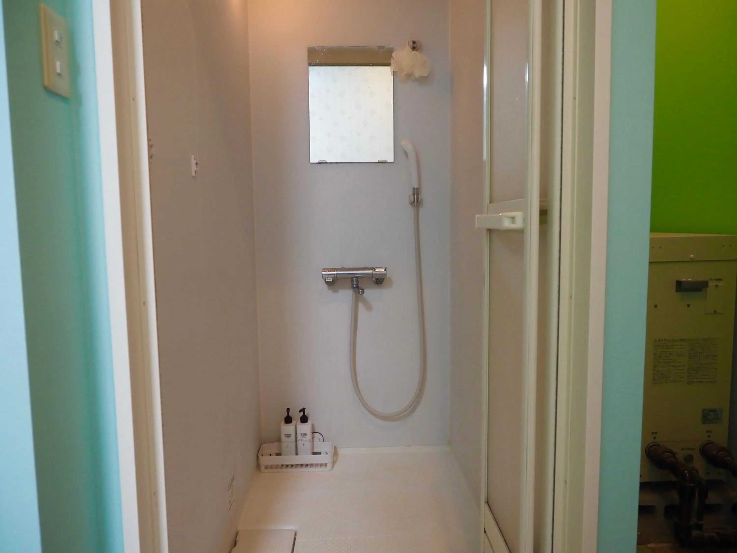 Capsule Hotel Block Room