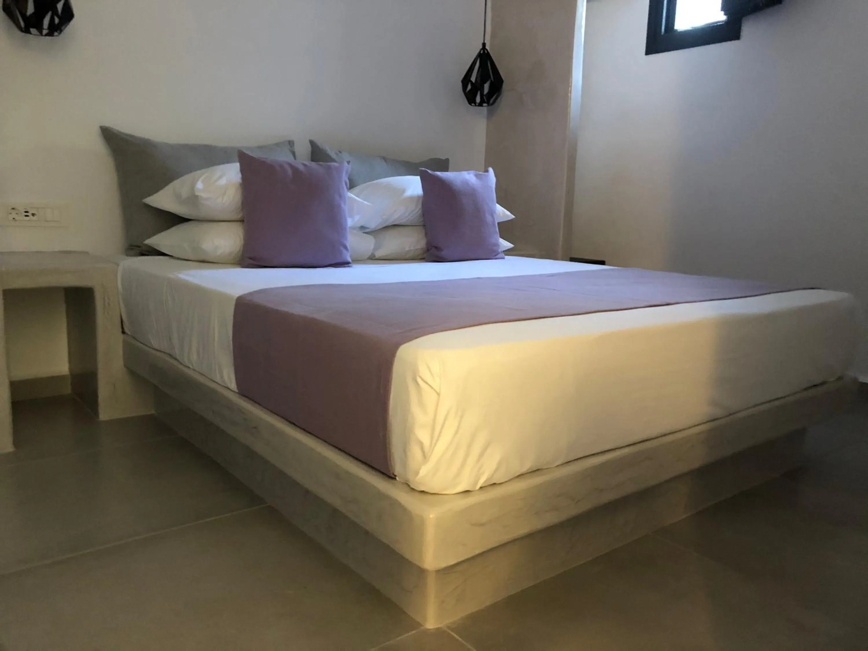 Bedroom, Bed in Dragonfly Villas