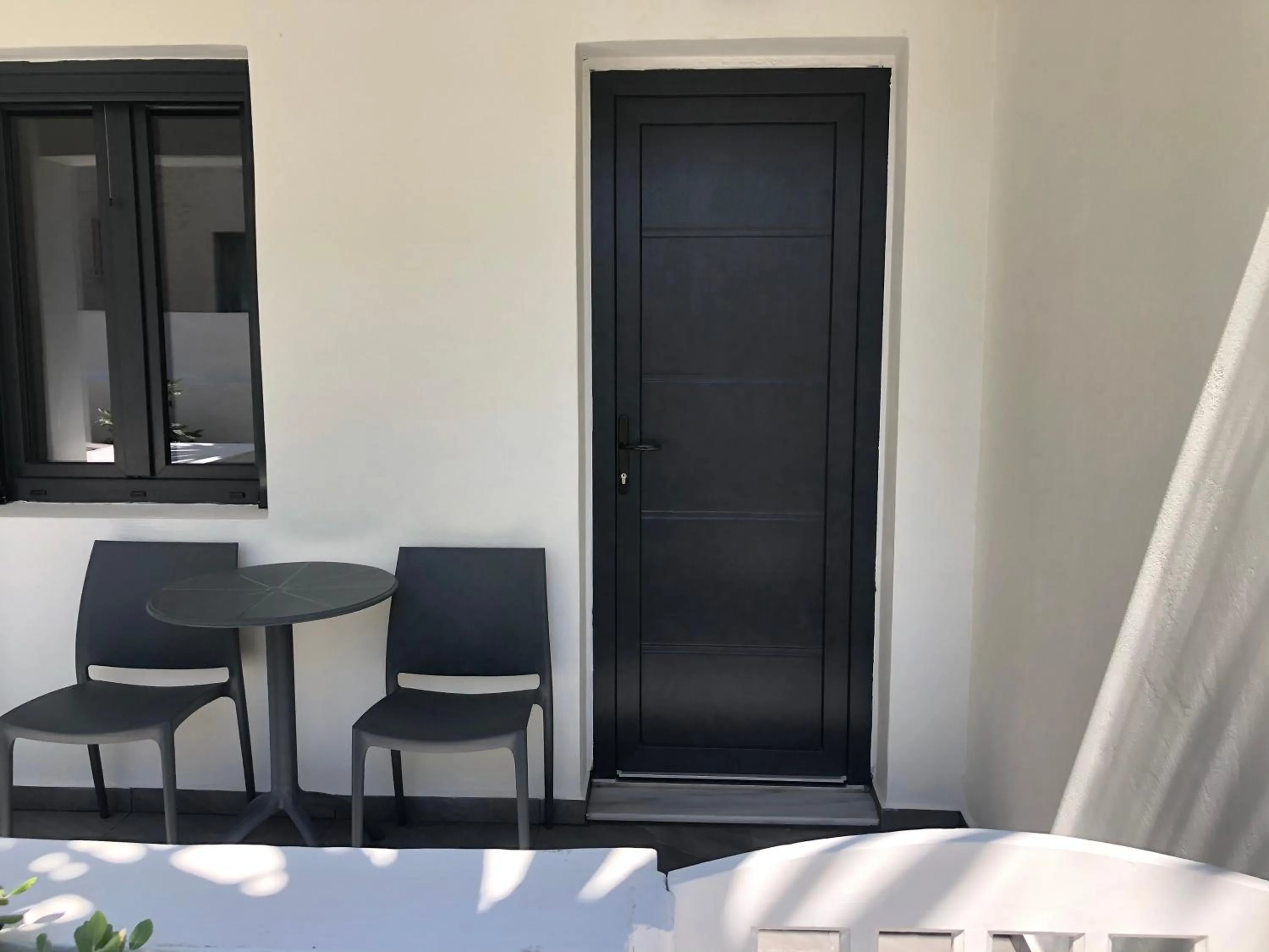 Facade/entrance in Dragonfly Villas