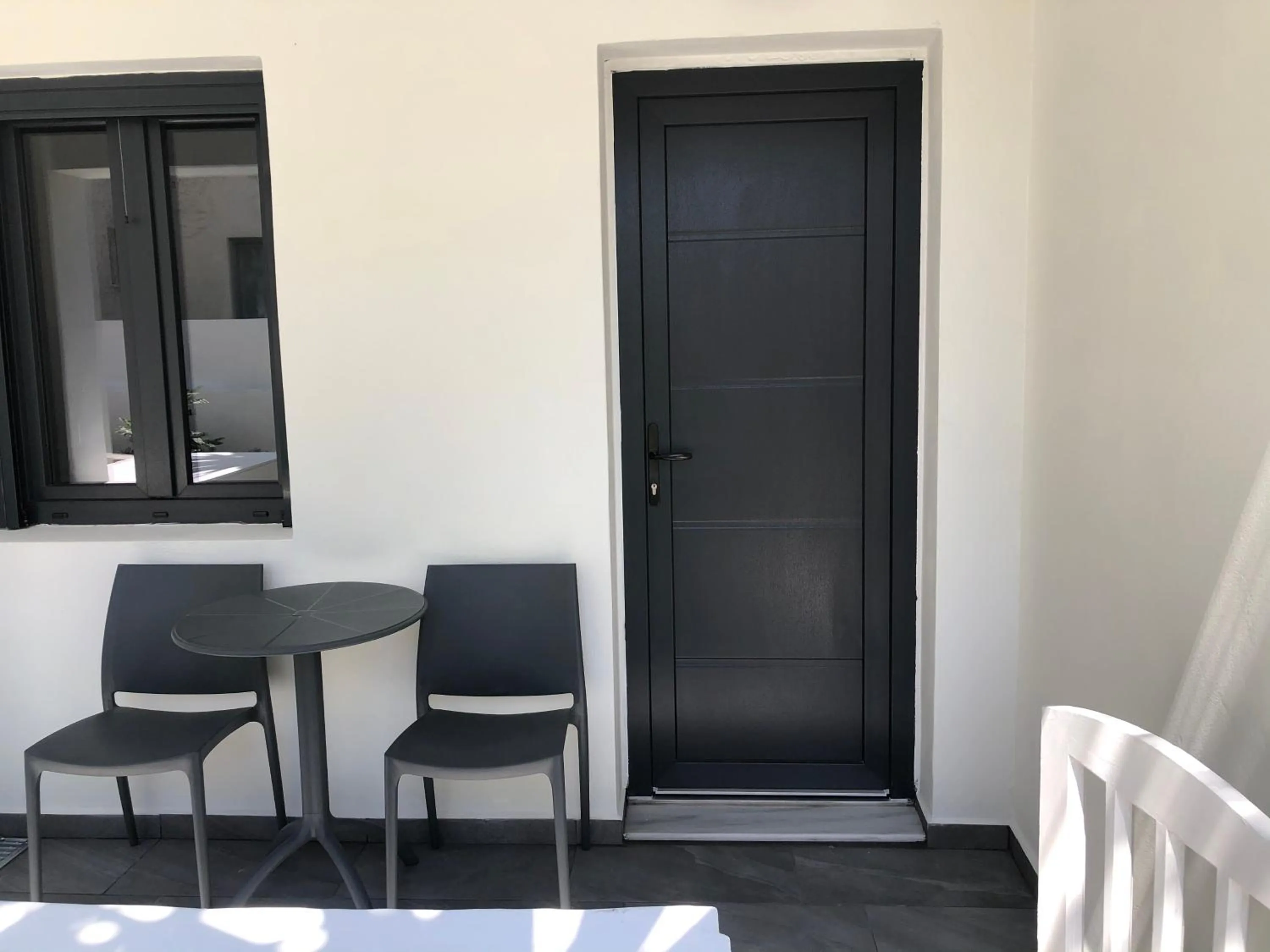 Facade/entrance in Dragonfly Villas