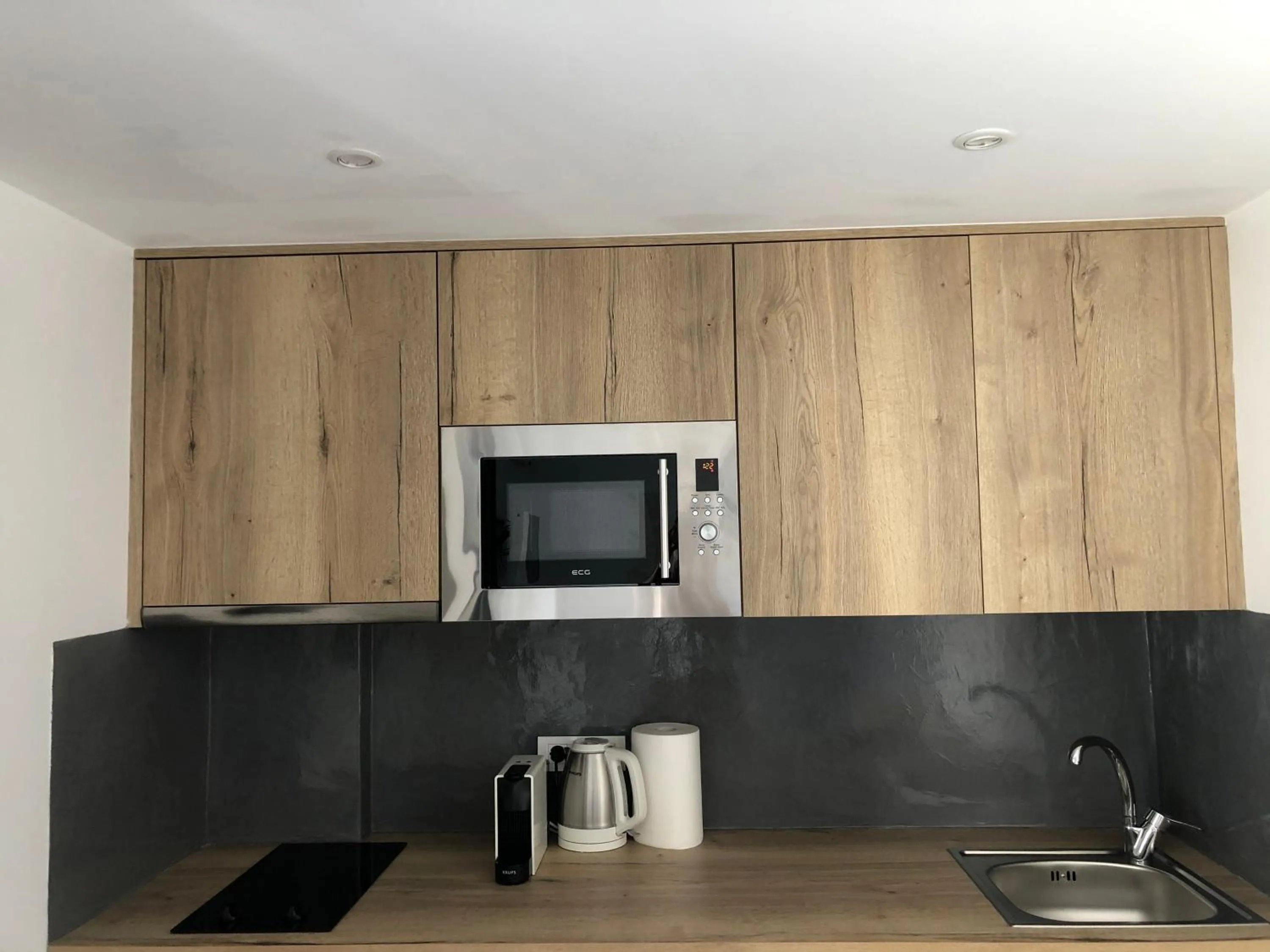 Kitchen or kitchenette in Dragonfly Villas