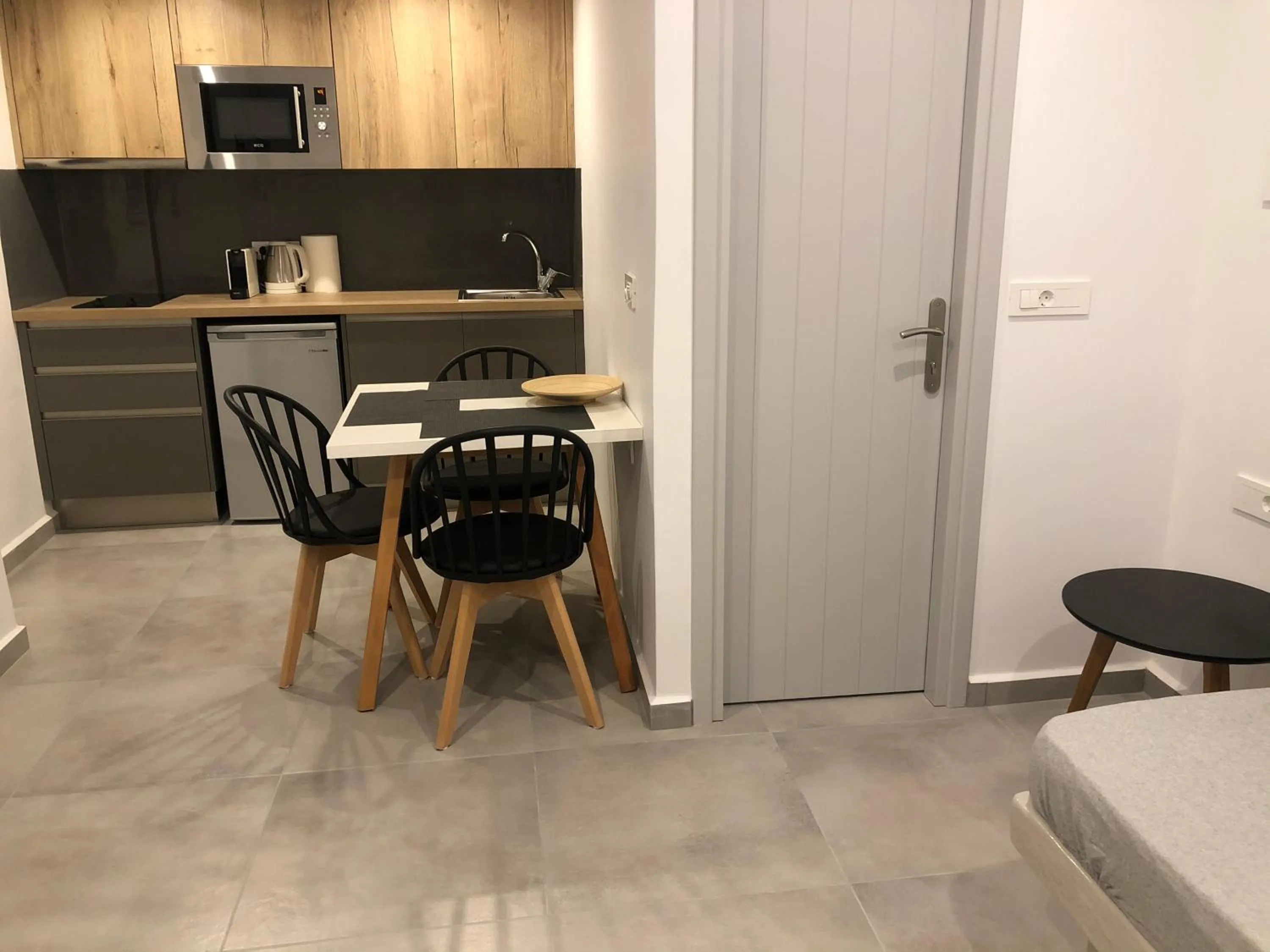 Kitchen or kitchenette in Dragonfly Villas