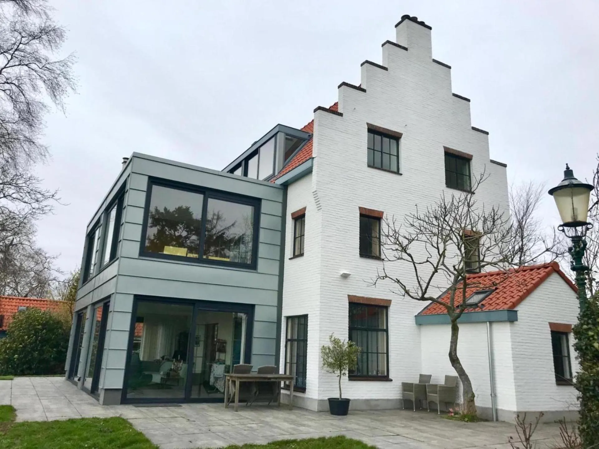 Property building in B&B Weids