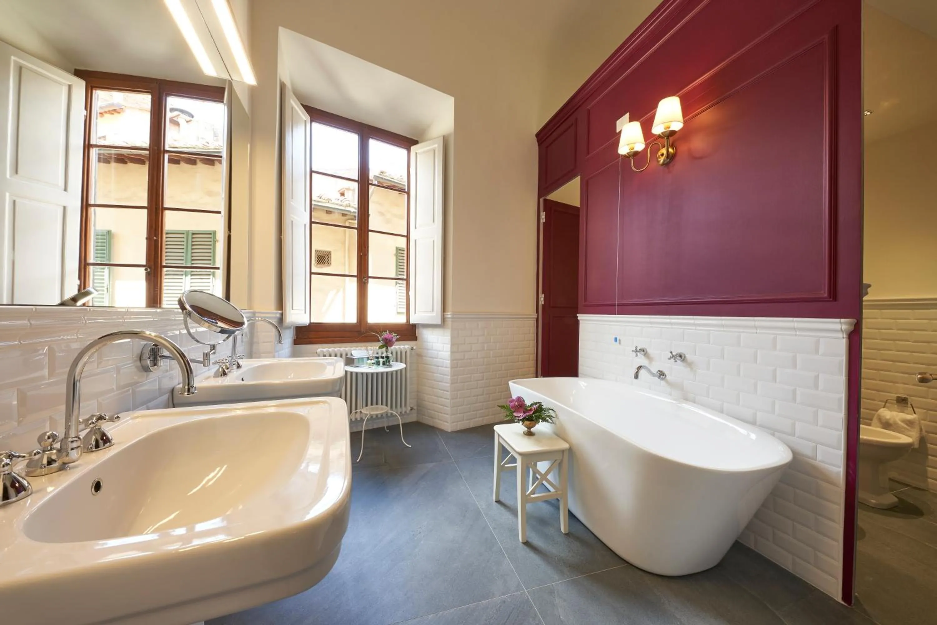 Shower in Peruzzi Urban Residences