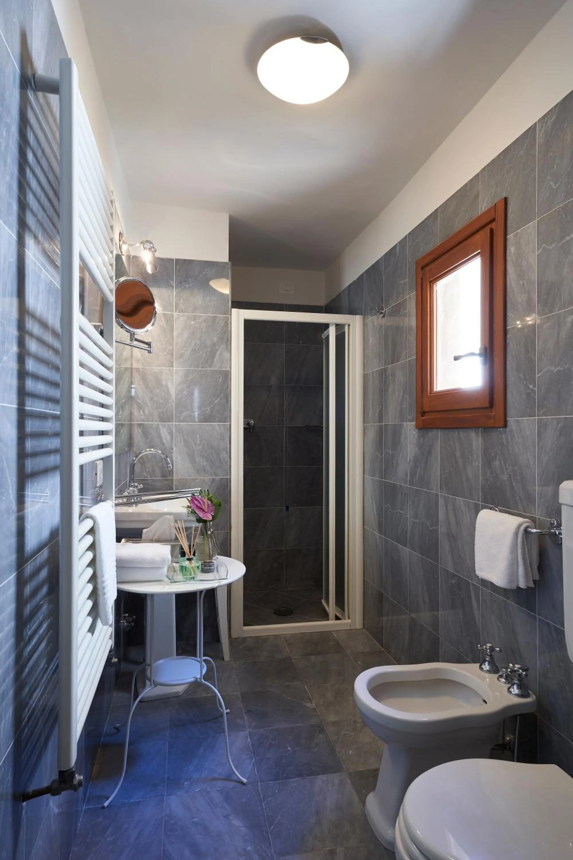 Shower in Peruzzi Urban Residences