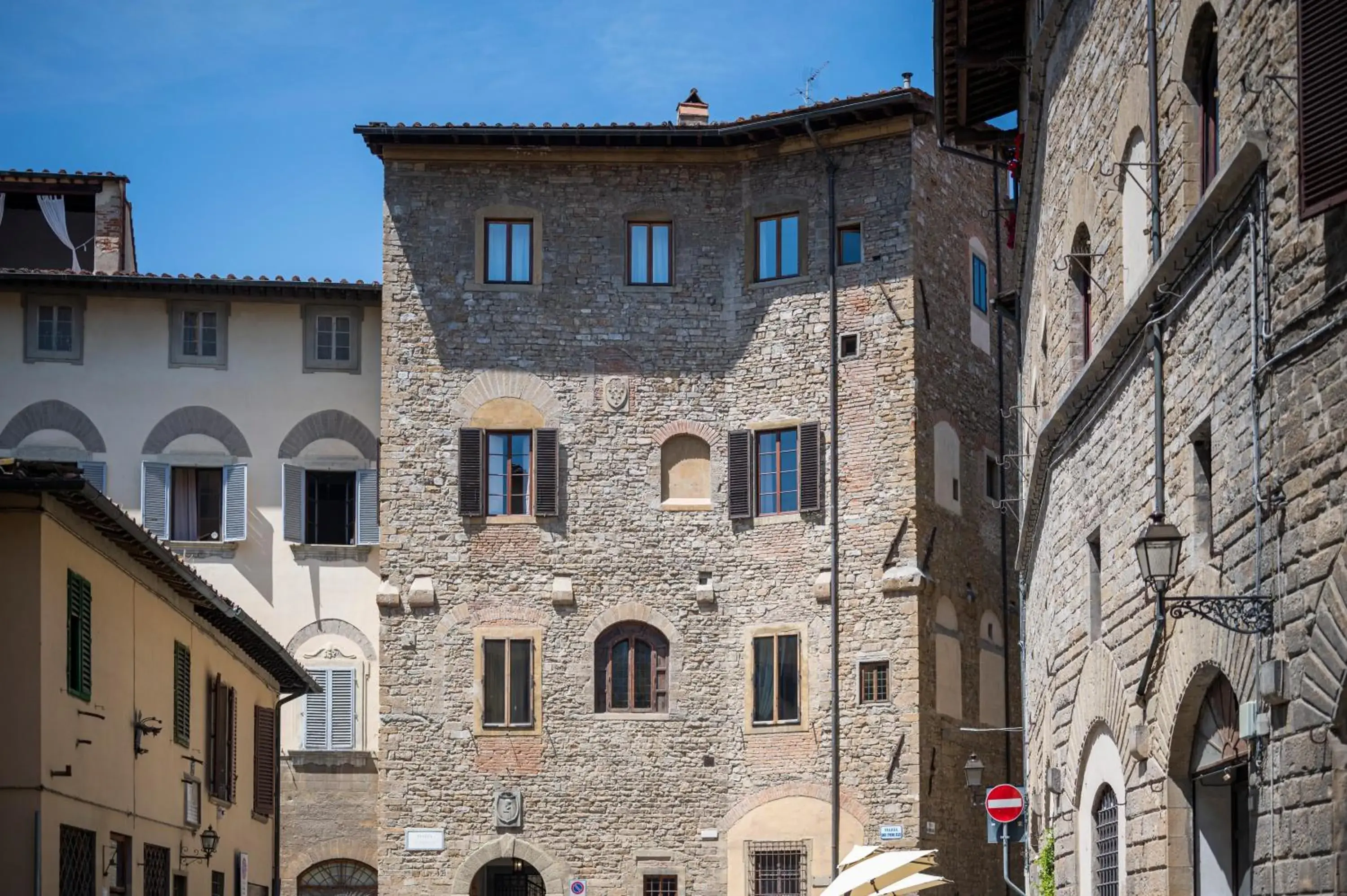 Property building in Peruzzi Urban Residences Property building in Peruzzi Urban Residences