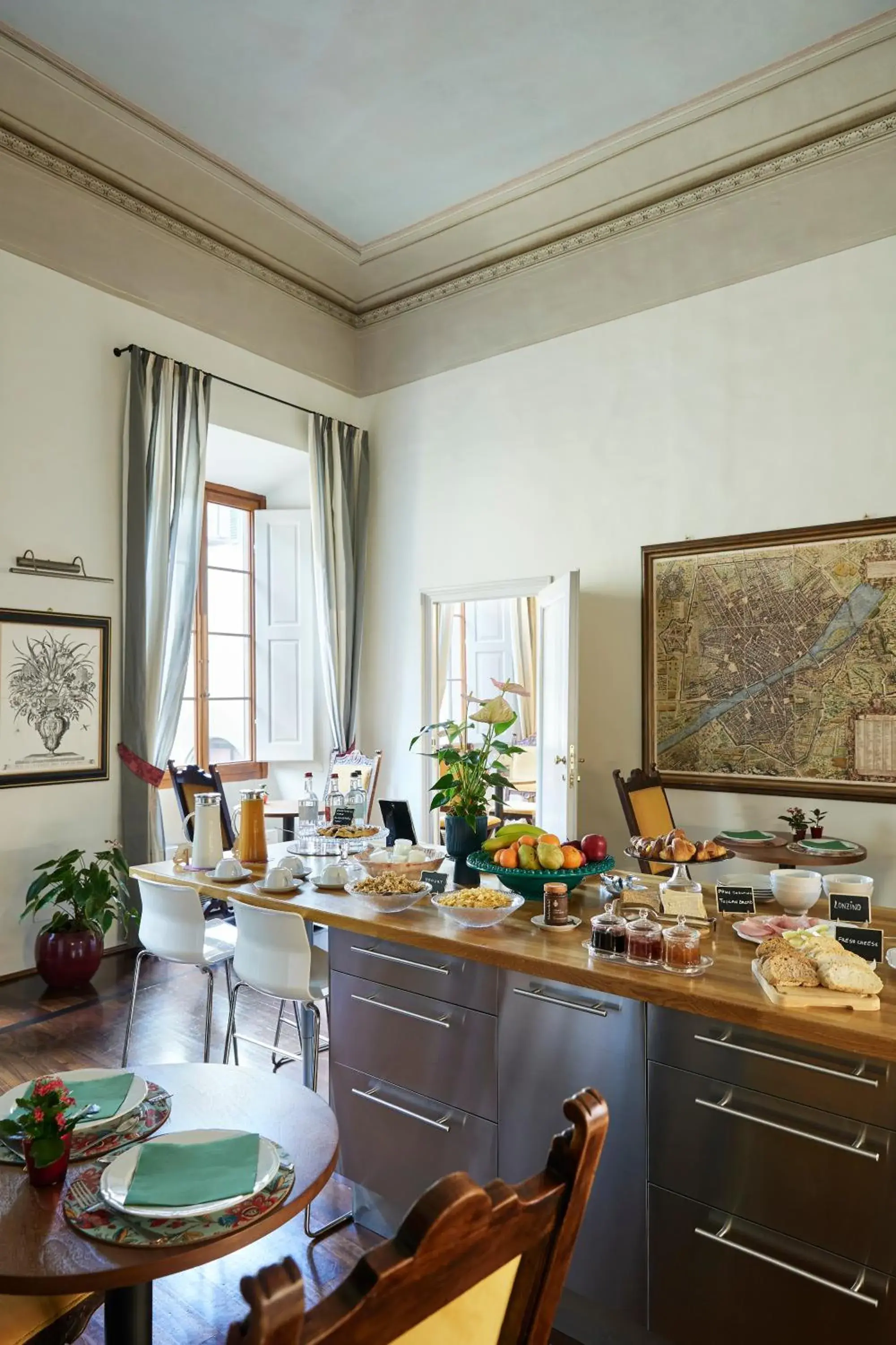 Breakfast in Peruzzi Urban Residences Breakfast in Peruzzi Urban Residences