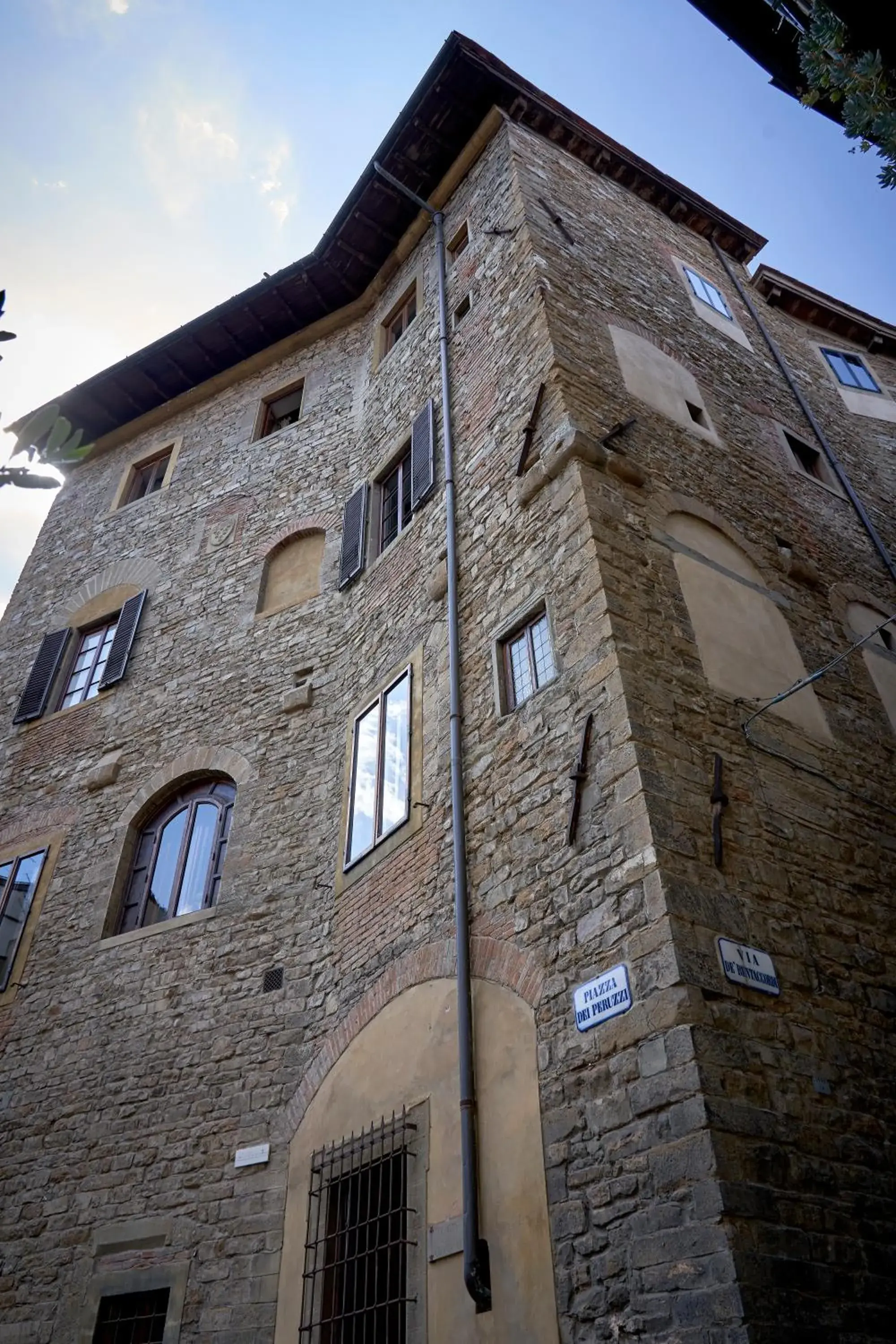 Property building in Peruzzi Urban Residences Property building in Peruzzi Urban Residences