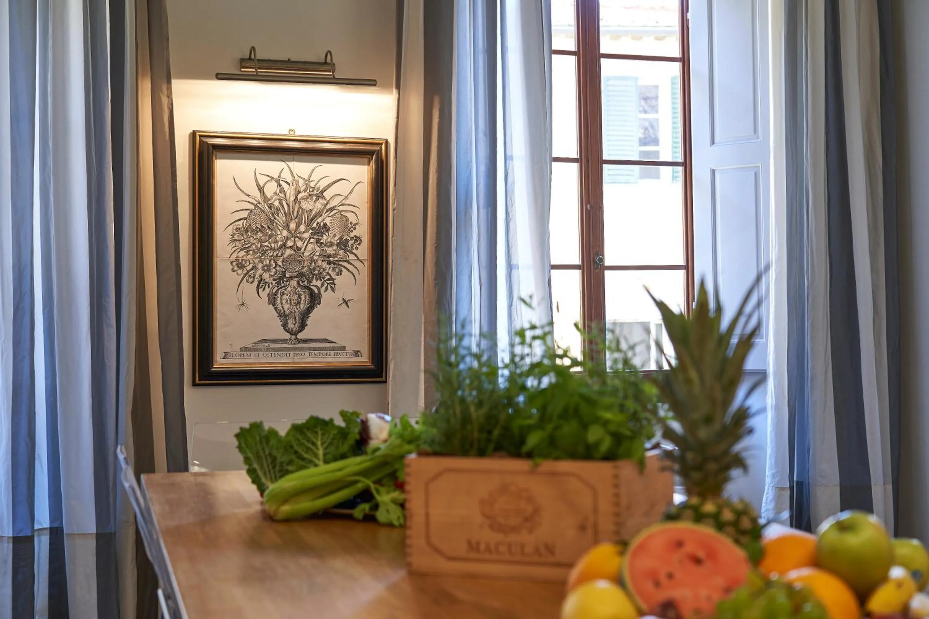 Communal kitchen in Peruzzi Urban Residences