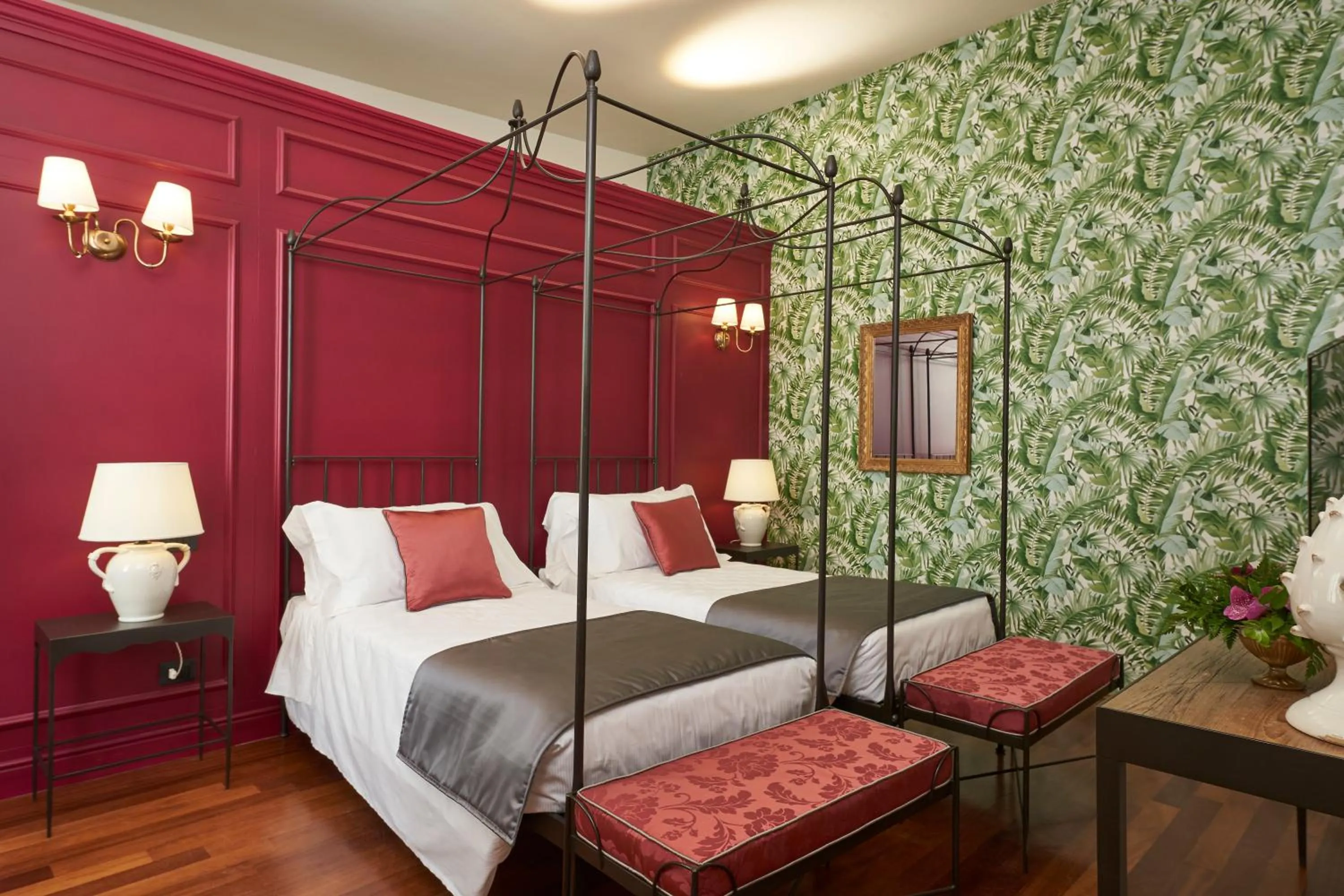 Photo of the whole room, Bed in Peruzzi Urban Residences