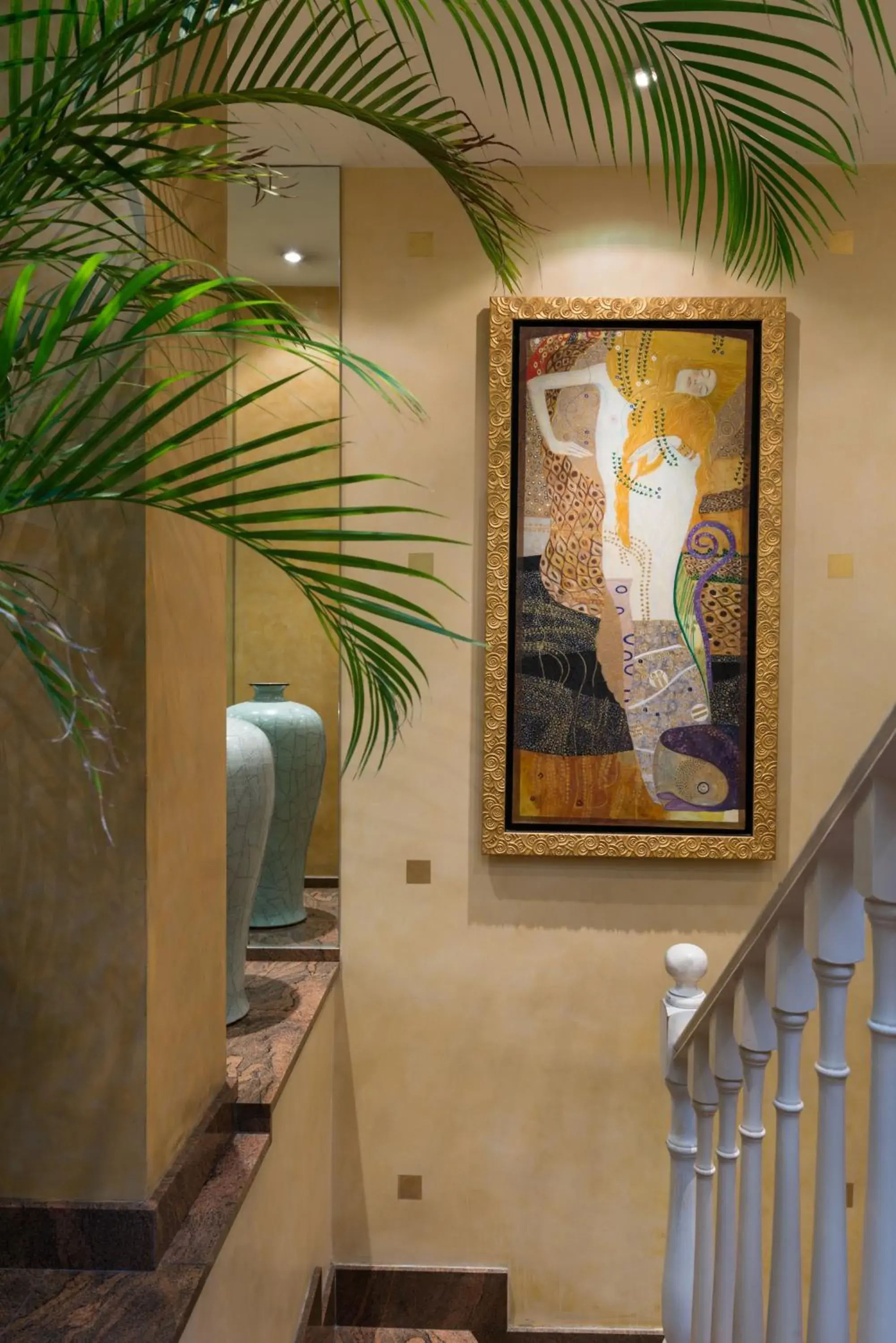 Lobby or reception in Neuilly Park Hotel Lobby or reception in Neuilly Park Hotel