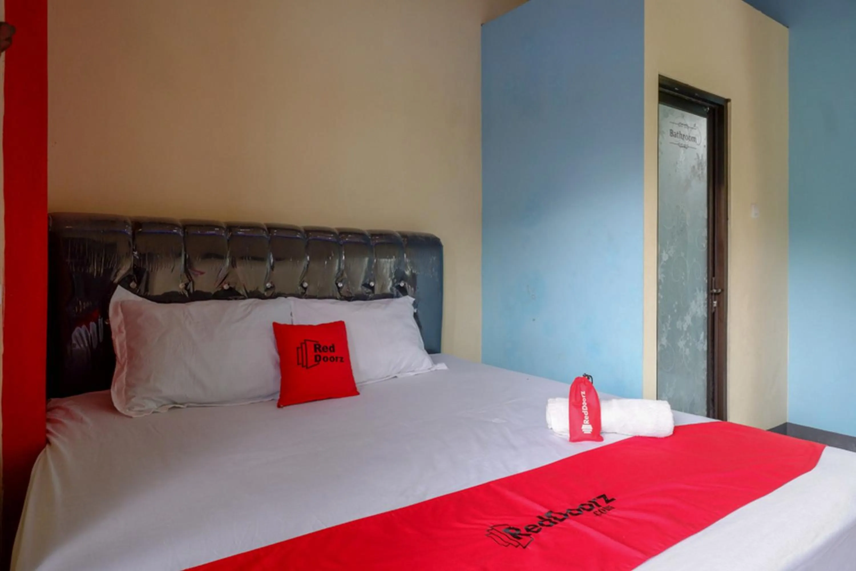 Bed in RedDoorz @ Gerbang Dieng Plateau Area